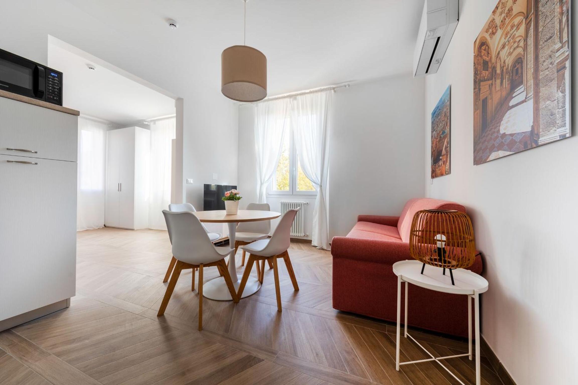 Apartment 4