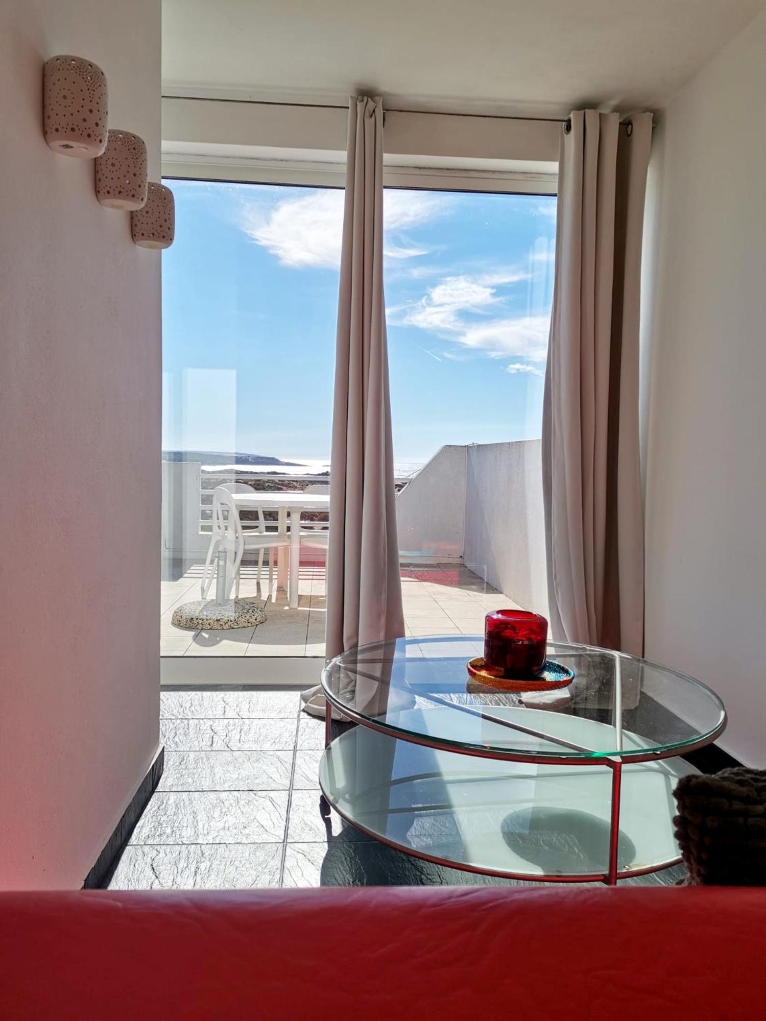 Apartment with Sea View photo 3