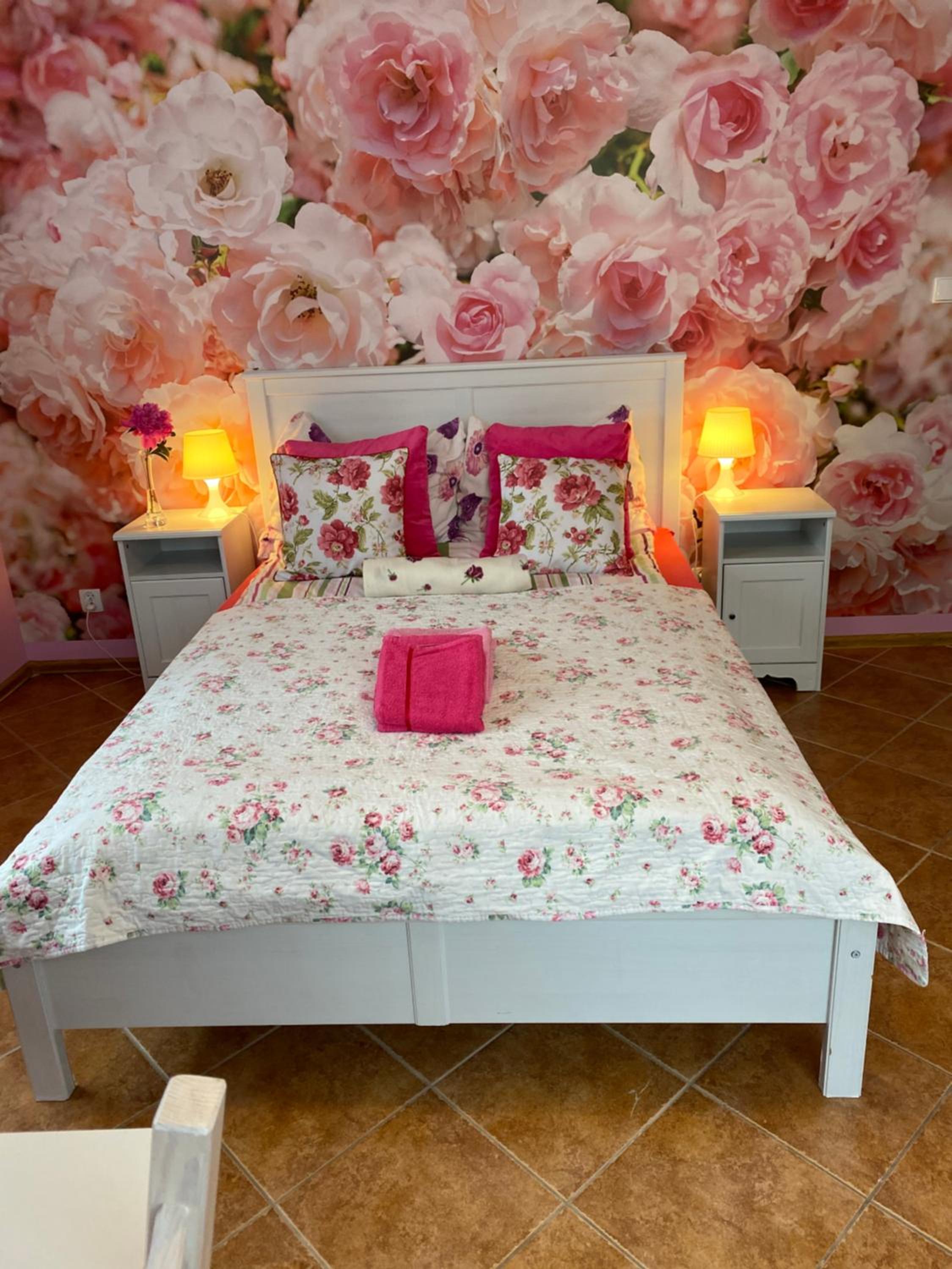 Double Room - Photo 23