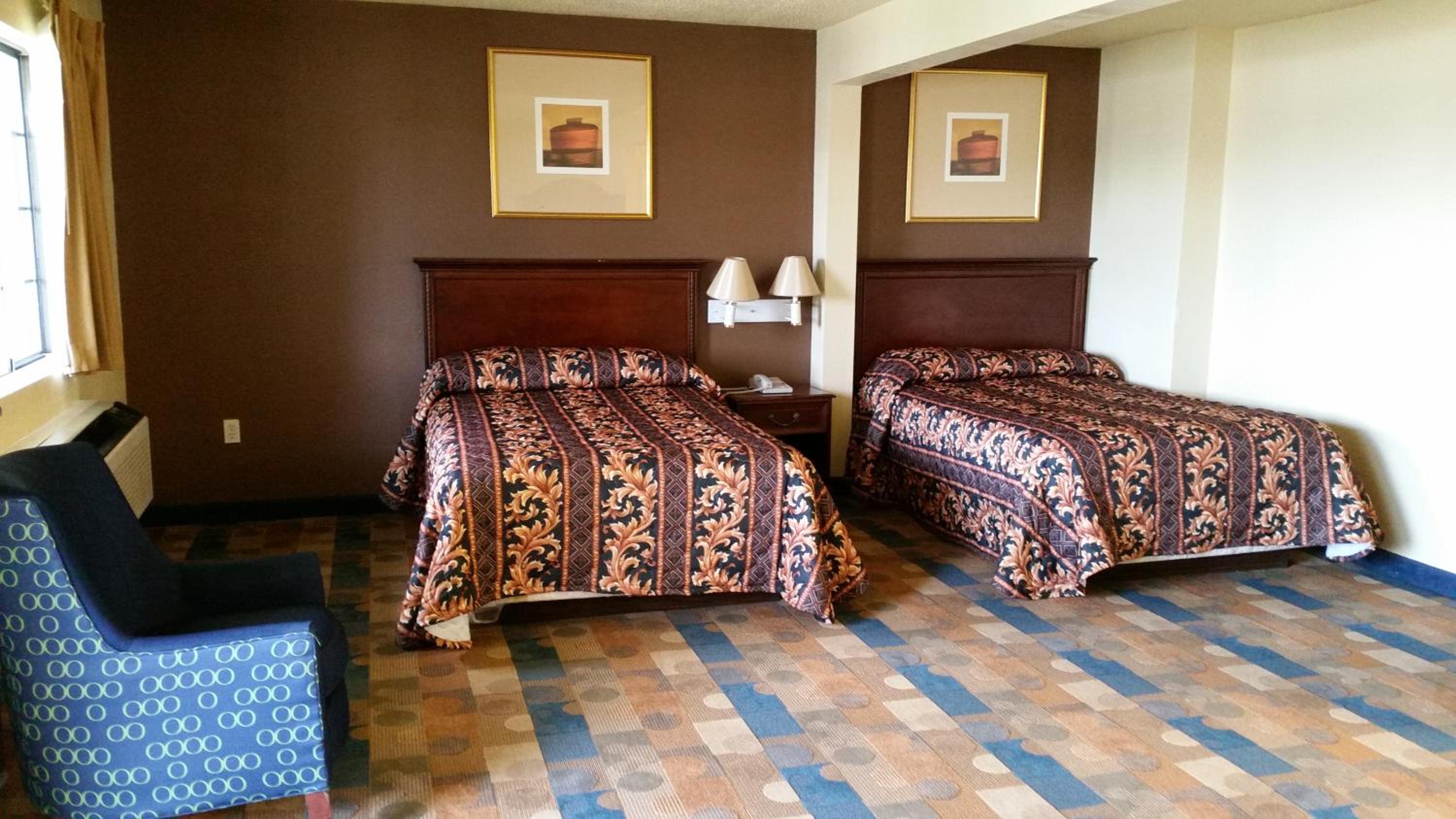 Double Room with Two Double Beds - Photo 1