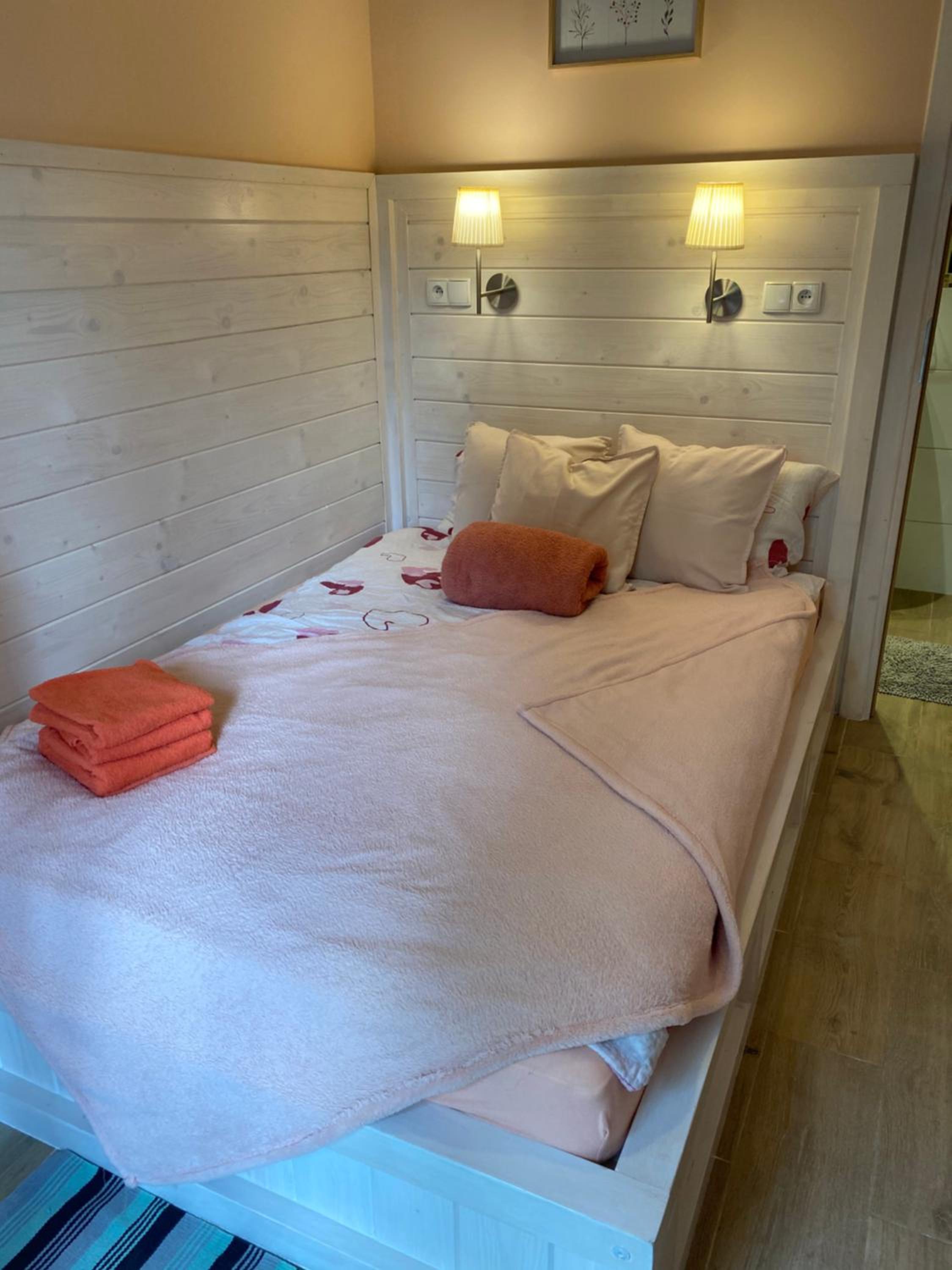 Double Room - Photo 4