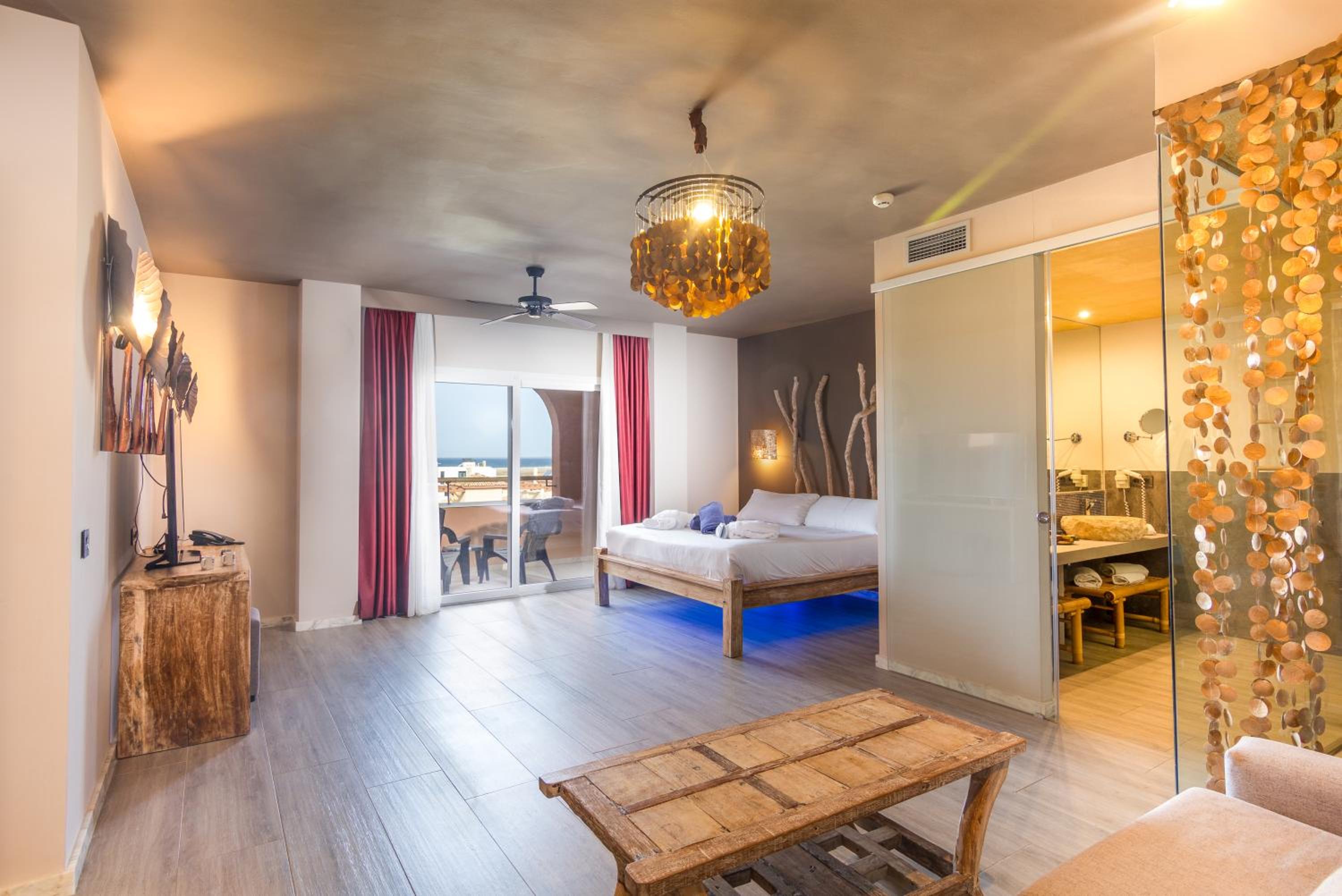 Suite Junior con Vista al Mar (2 Adultos)