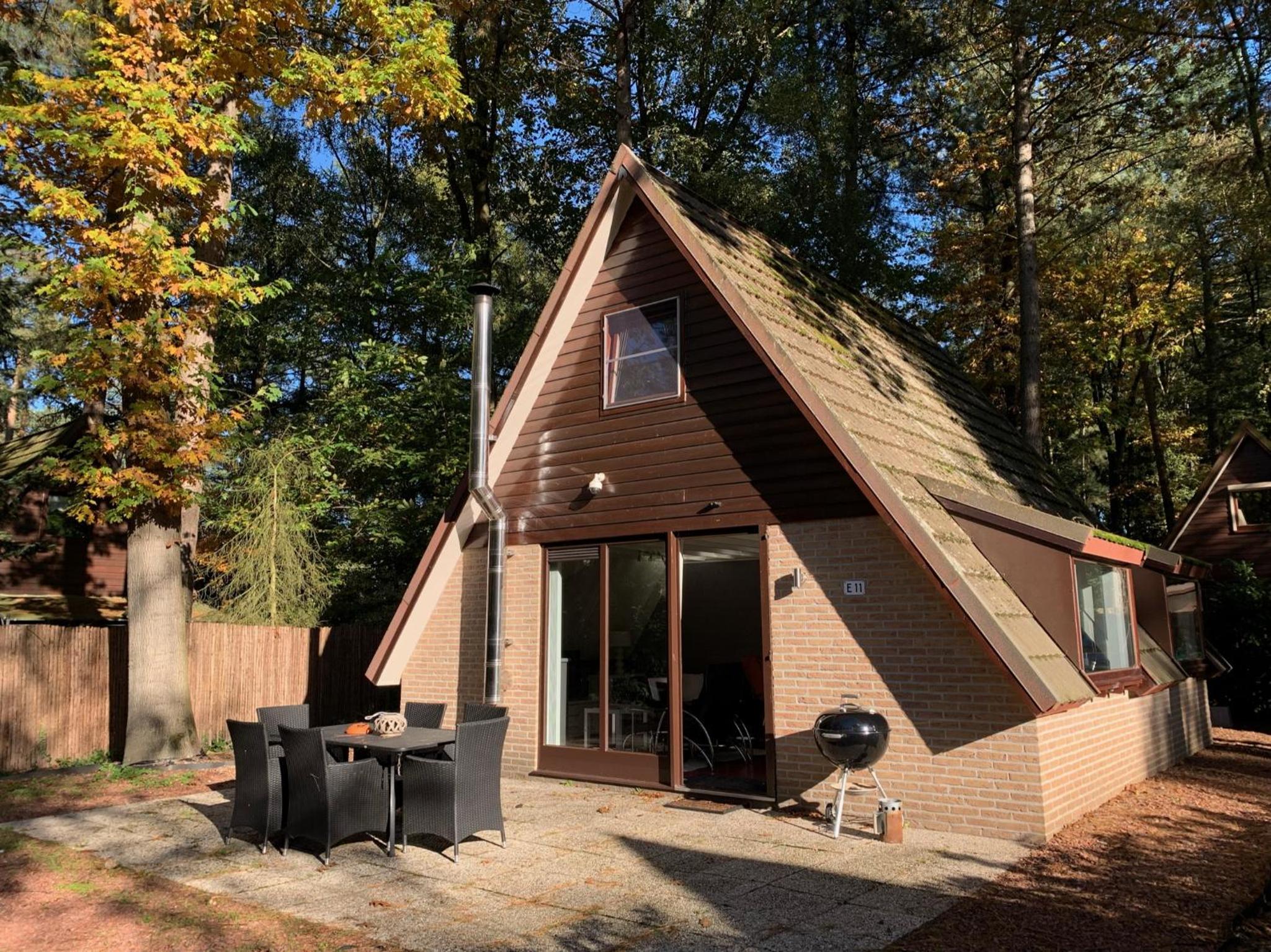 Two-Bedroom House photo 2