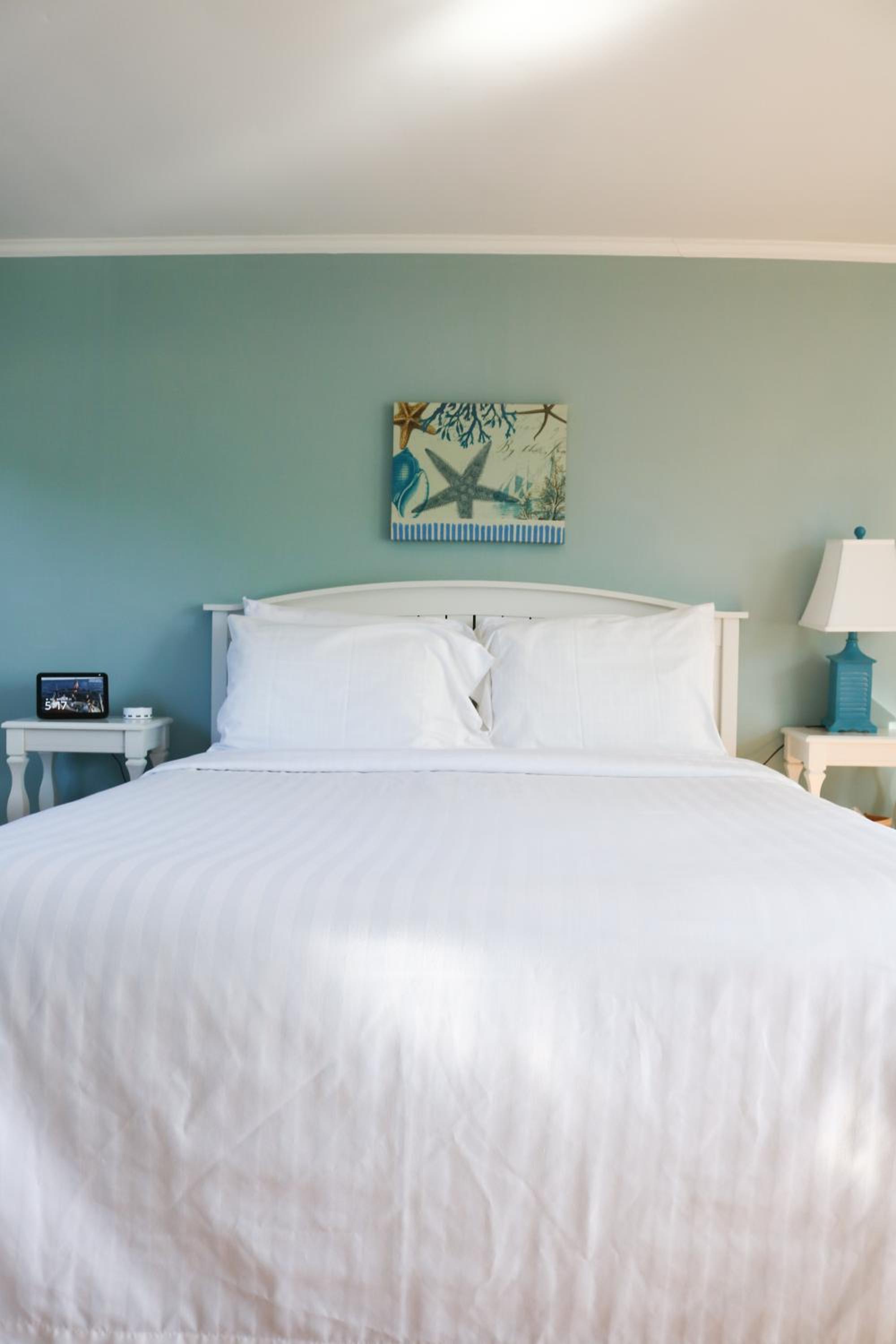 Standard Queen Room photo 2