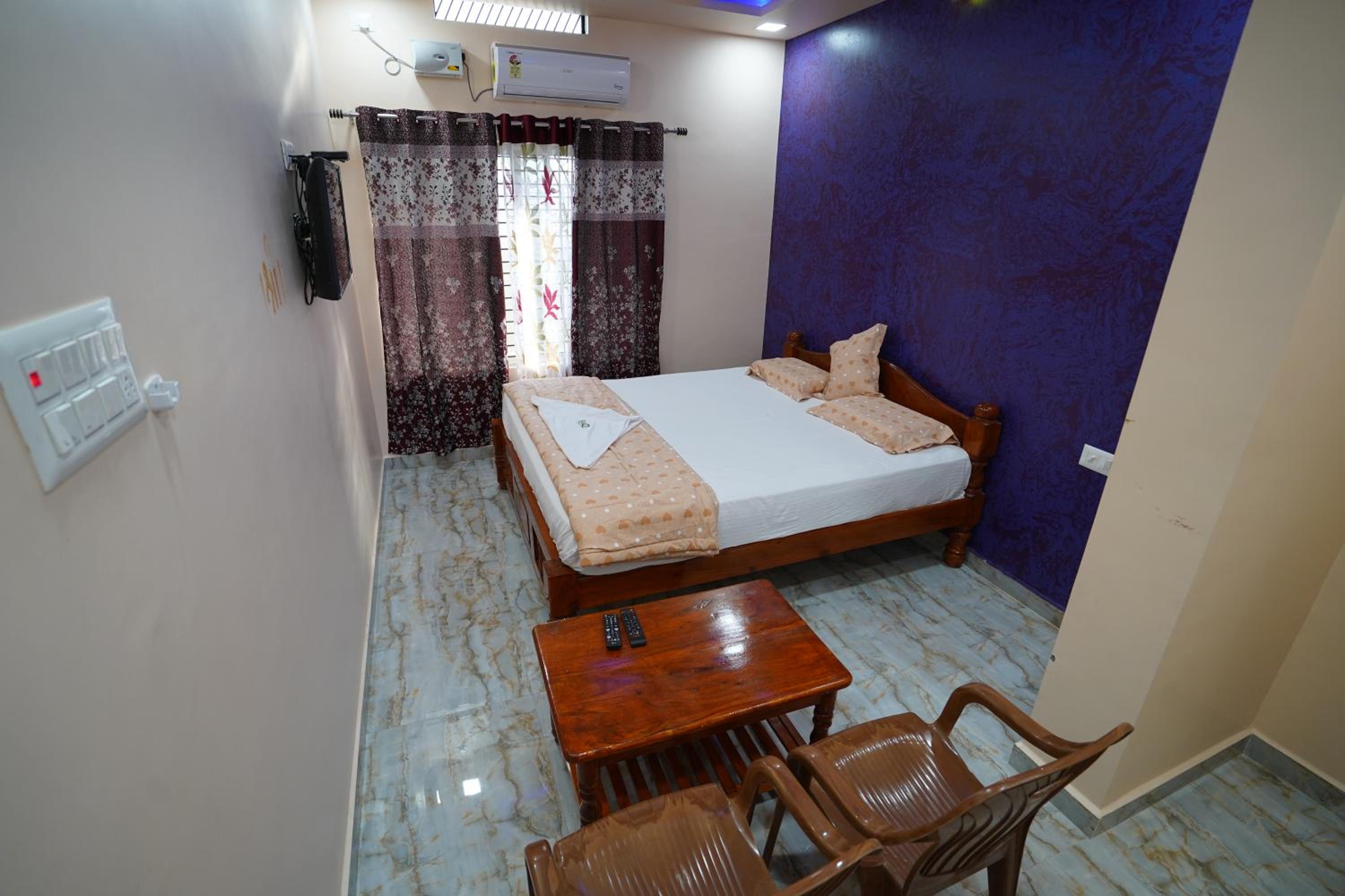 Deluxe Double Room photo 3
