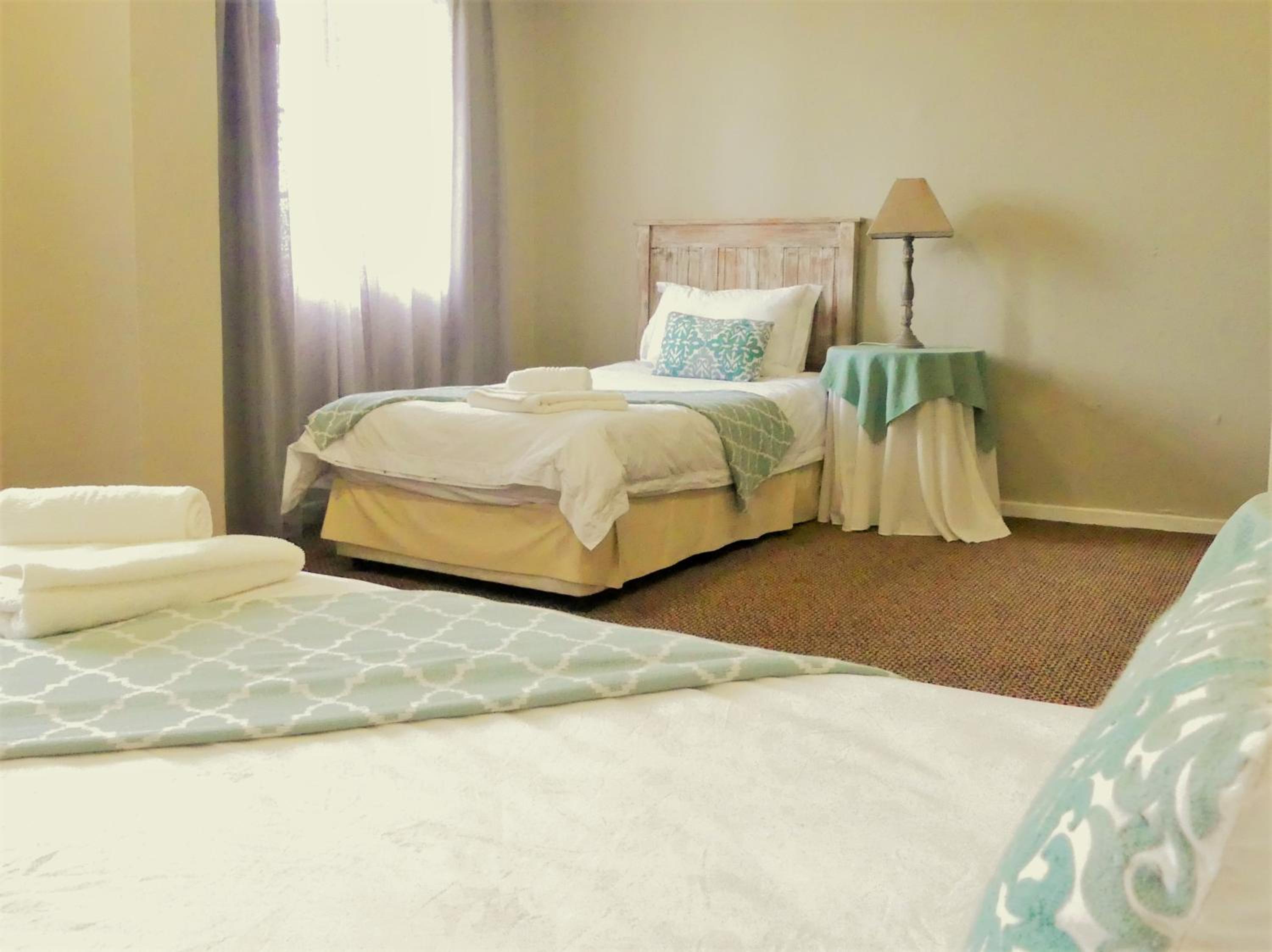 Family Room photo 3