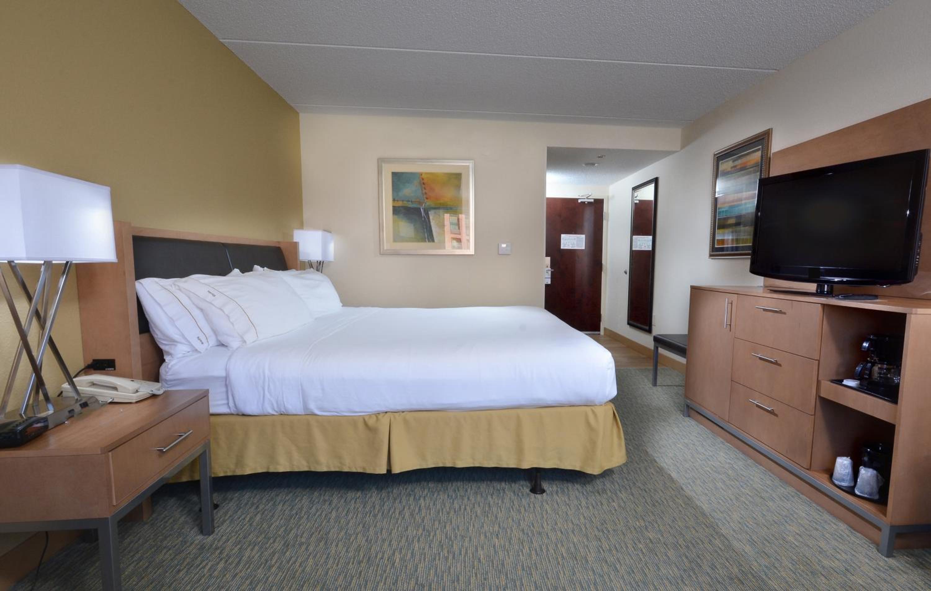 Standard King Room - Photo 1