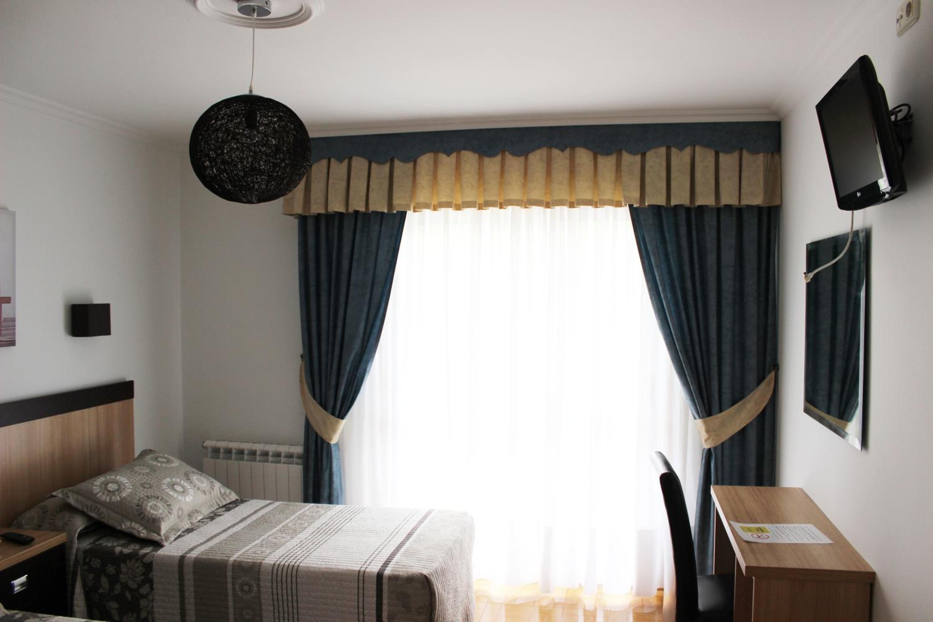 Standard Double or Twin Room photo 3