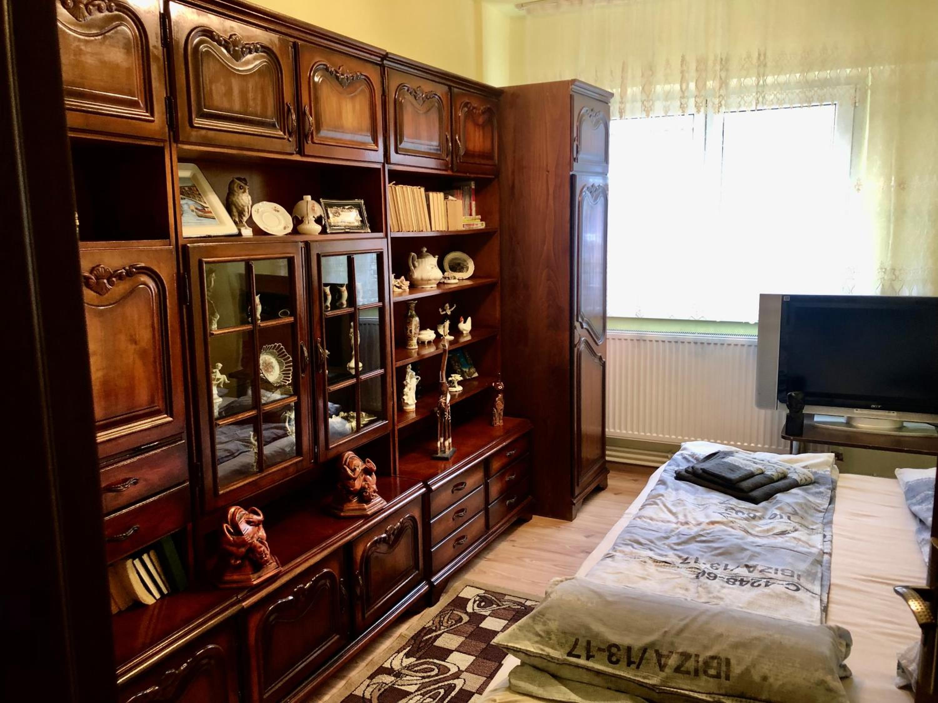Apartment - Photo 49