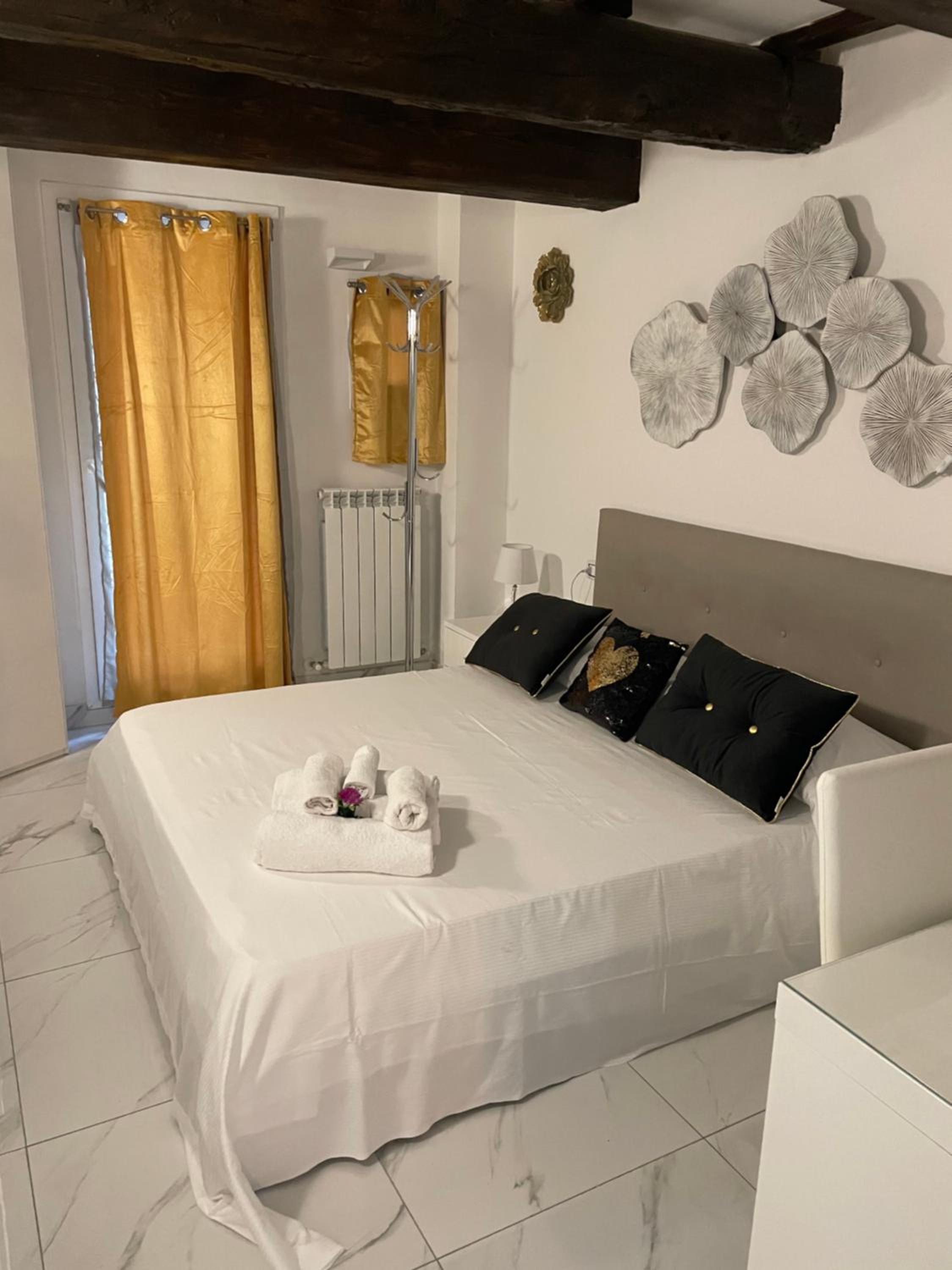 One-Bedroom Apartment with Spa Bath