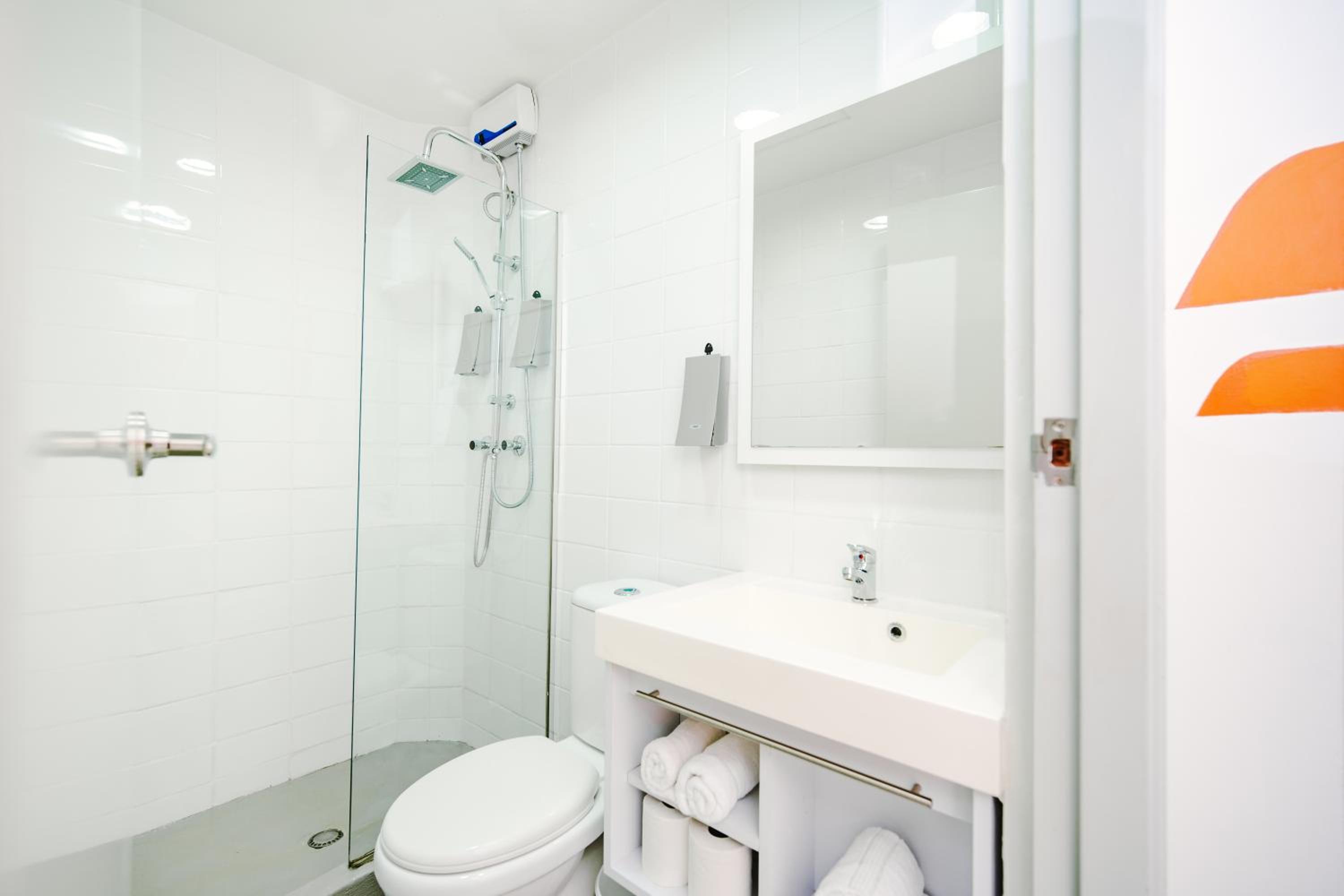 Deluxe Triple Room - Photo 3