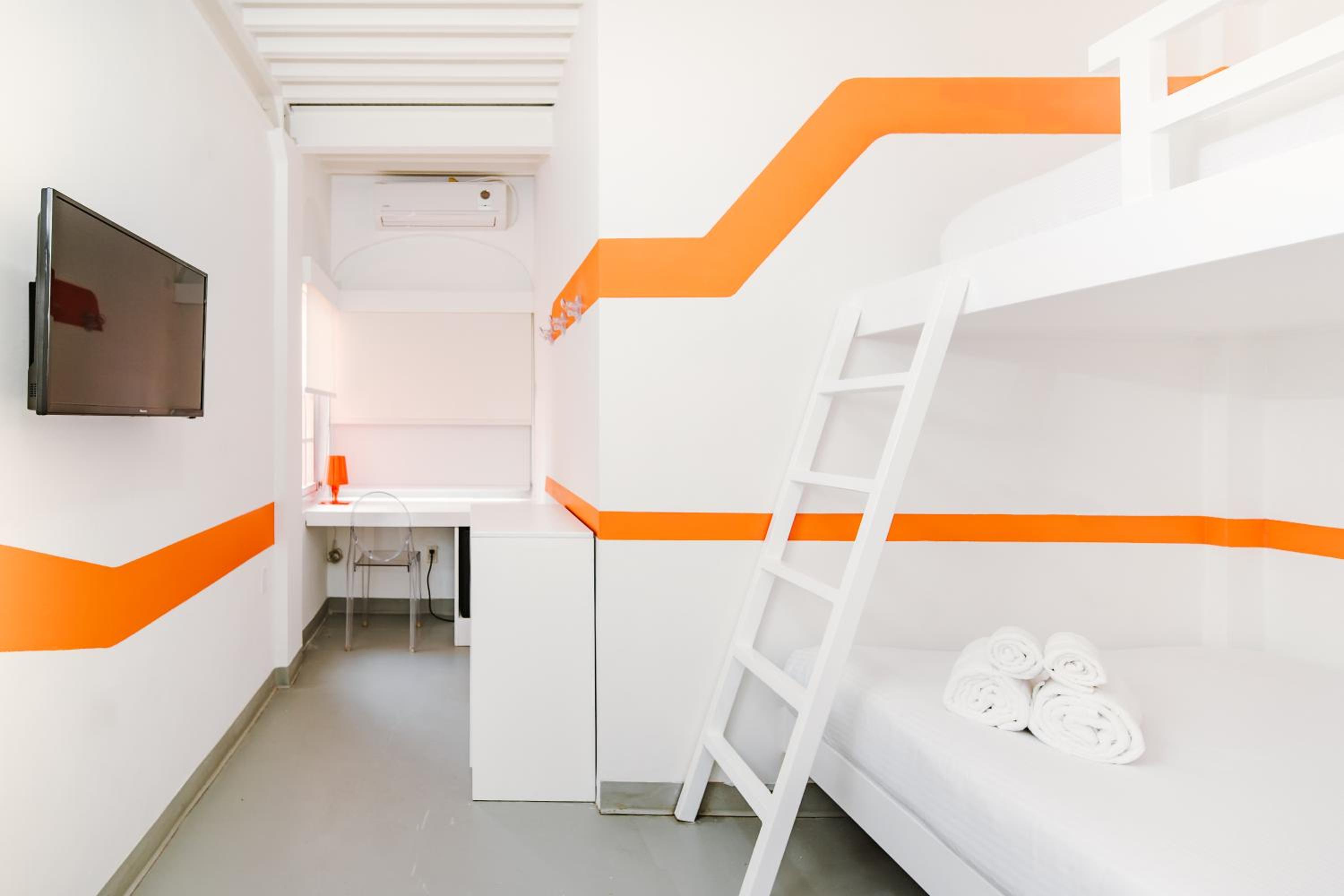Deluxe Triple Room - Photo 2