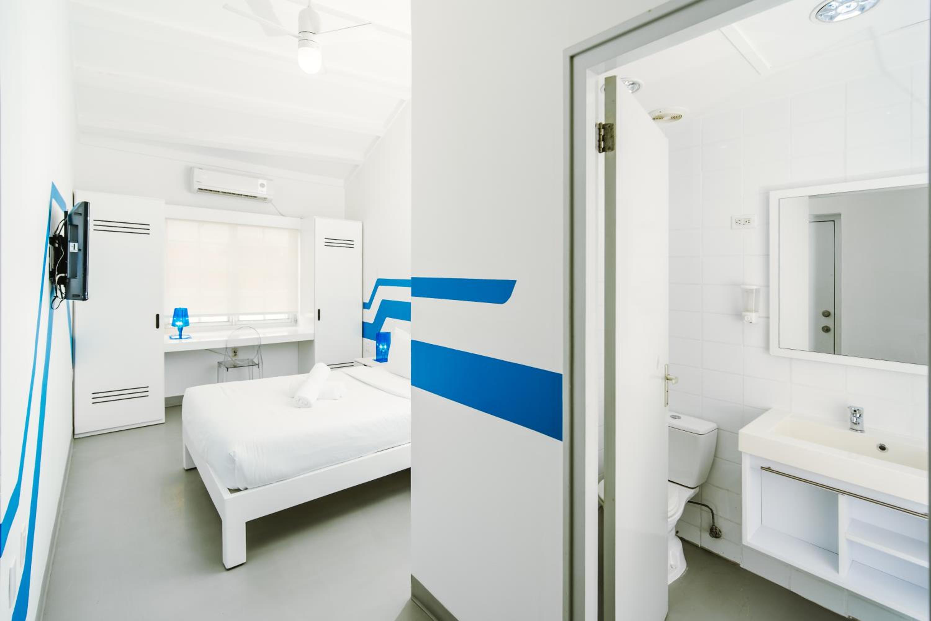 Standard Double Room - Photo 4