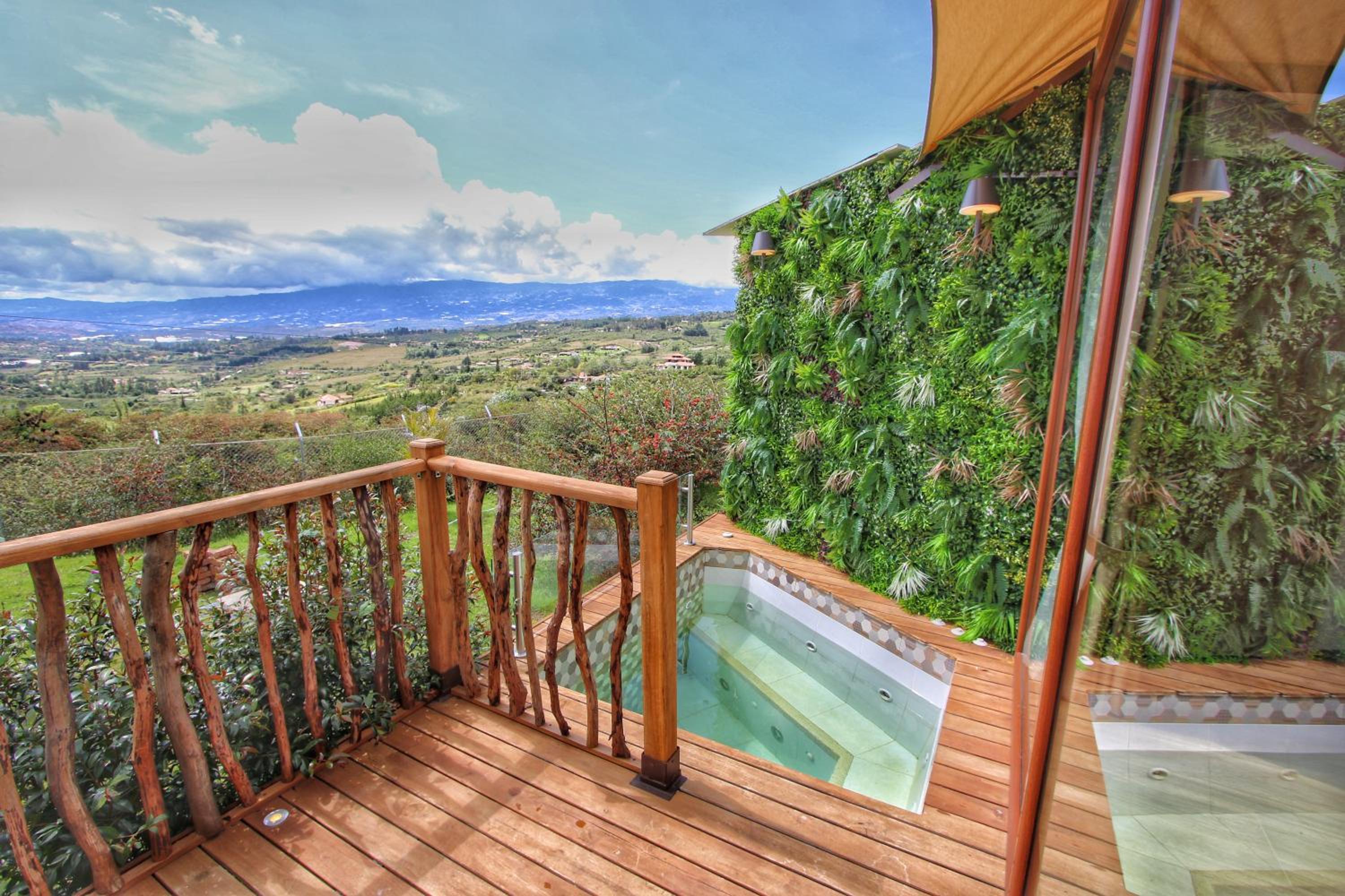 Villa photo 3