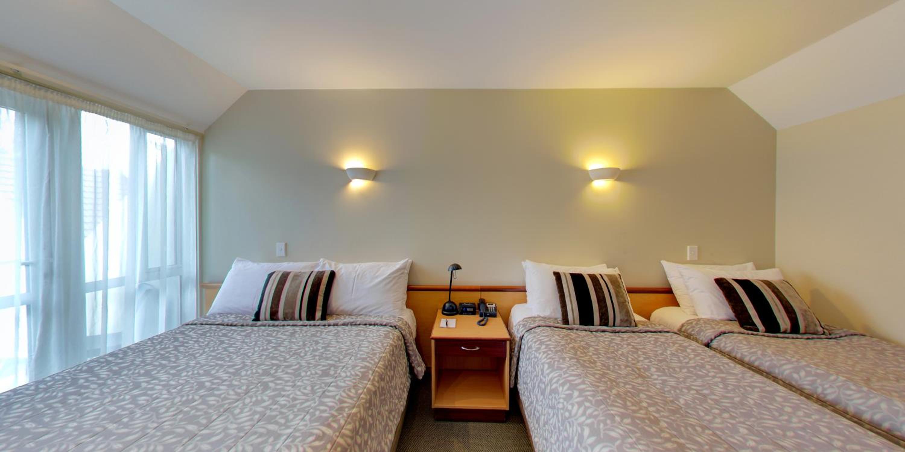 Standard Family Room - Photo 3