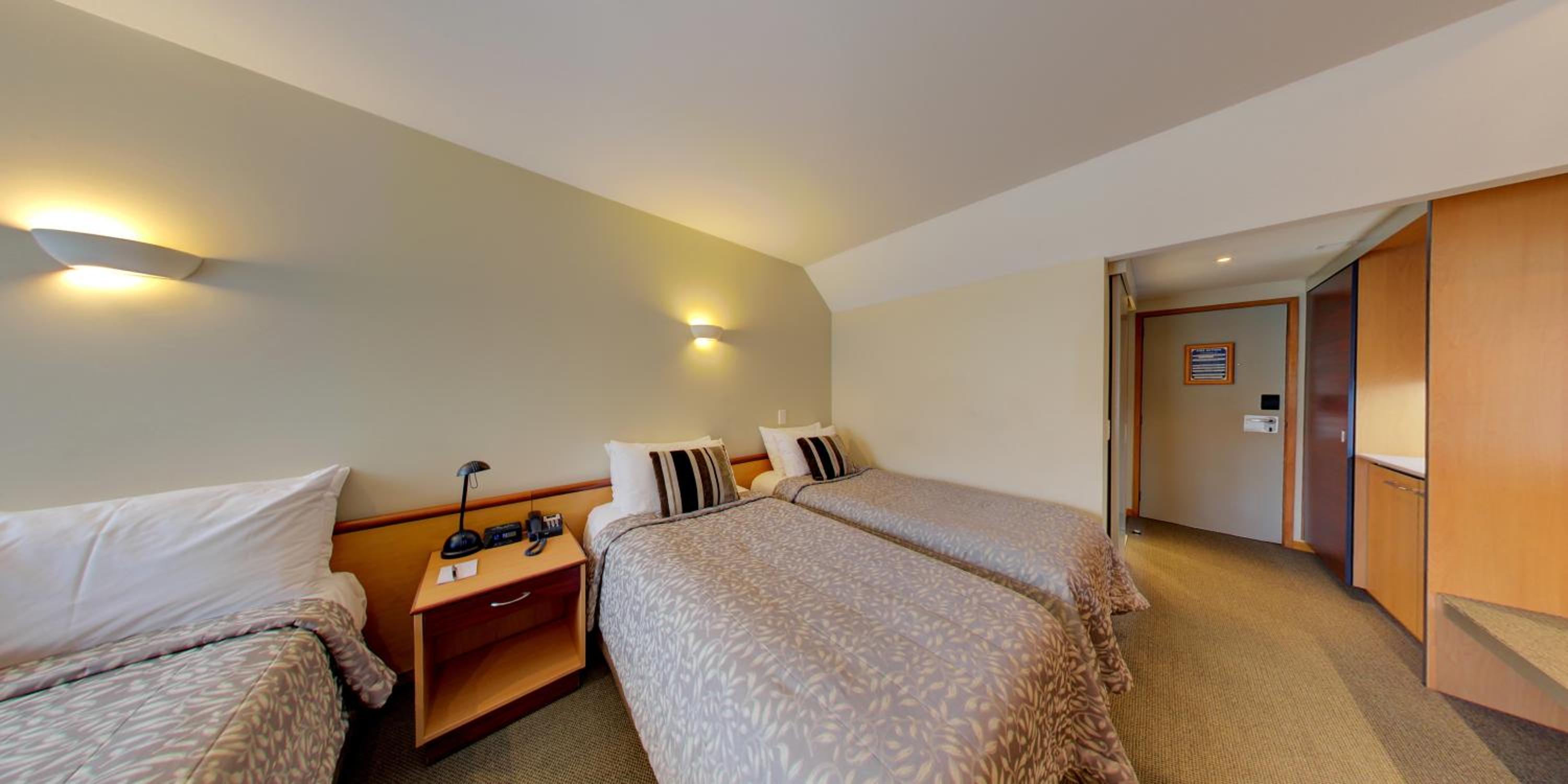 Standard Family Room - Photo 4