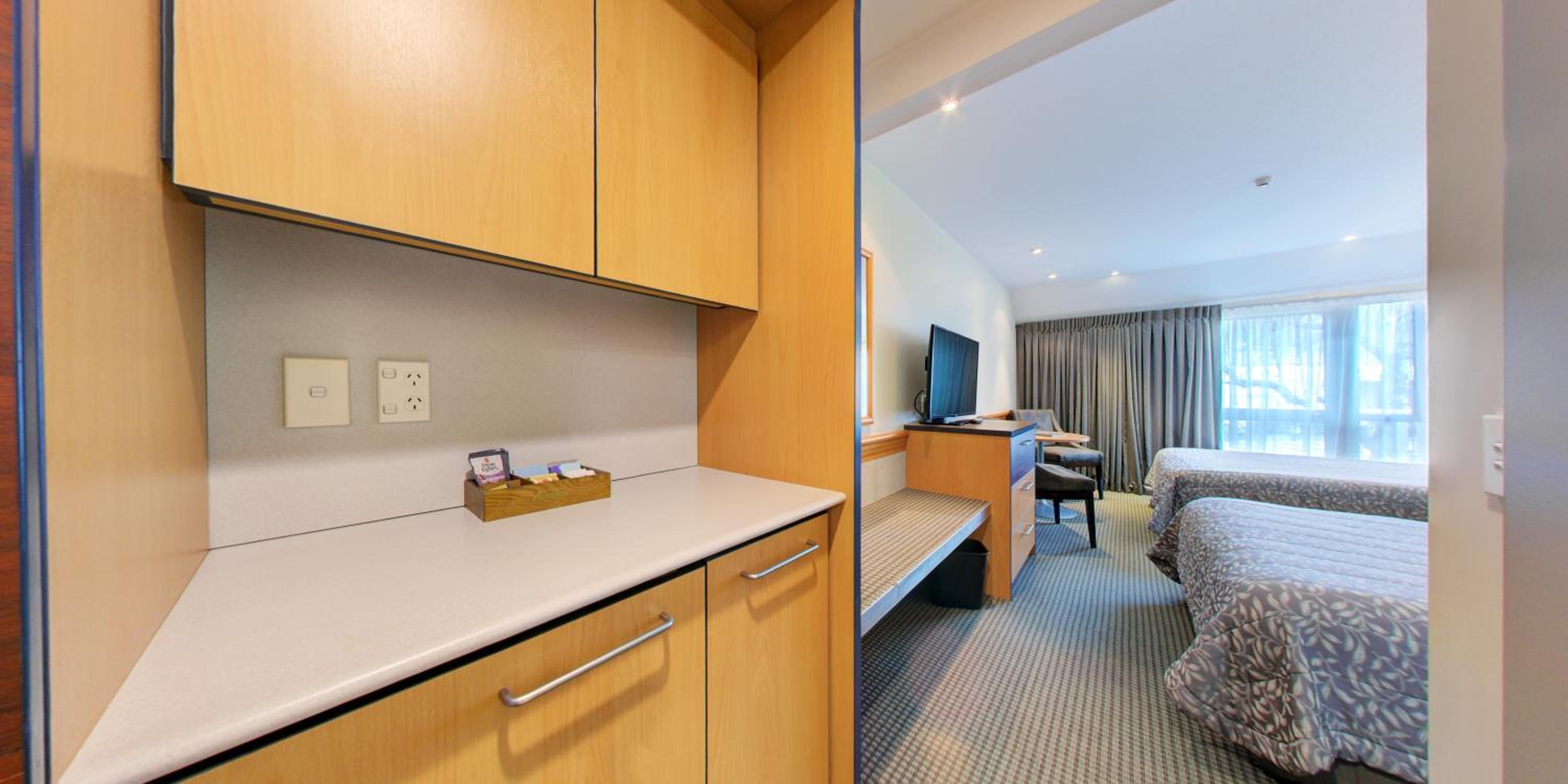 Standard Double Room with Two Double Beds - Photo 2