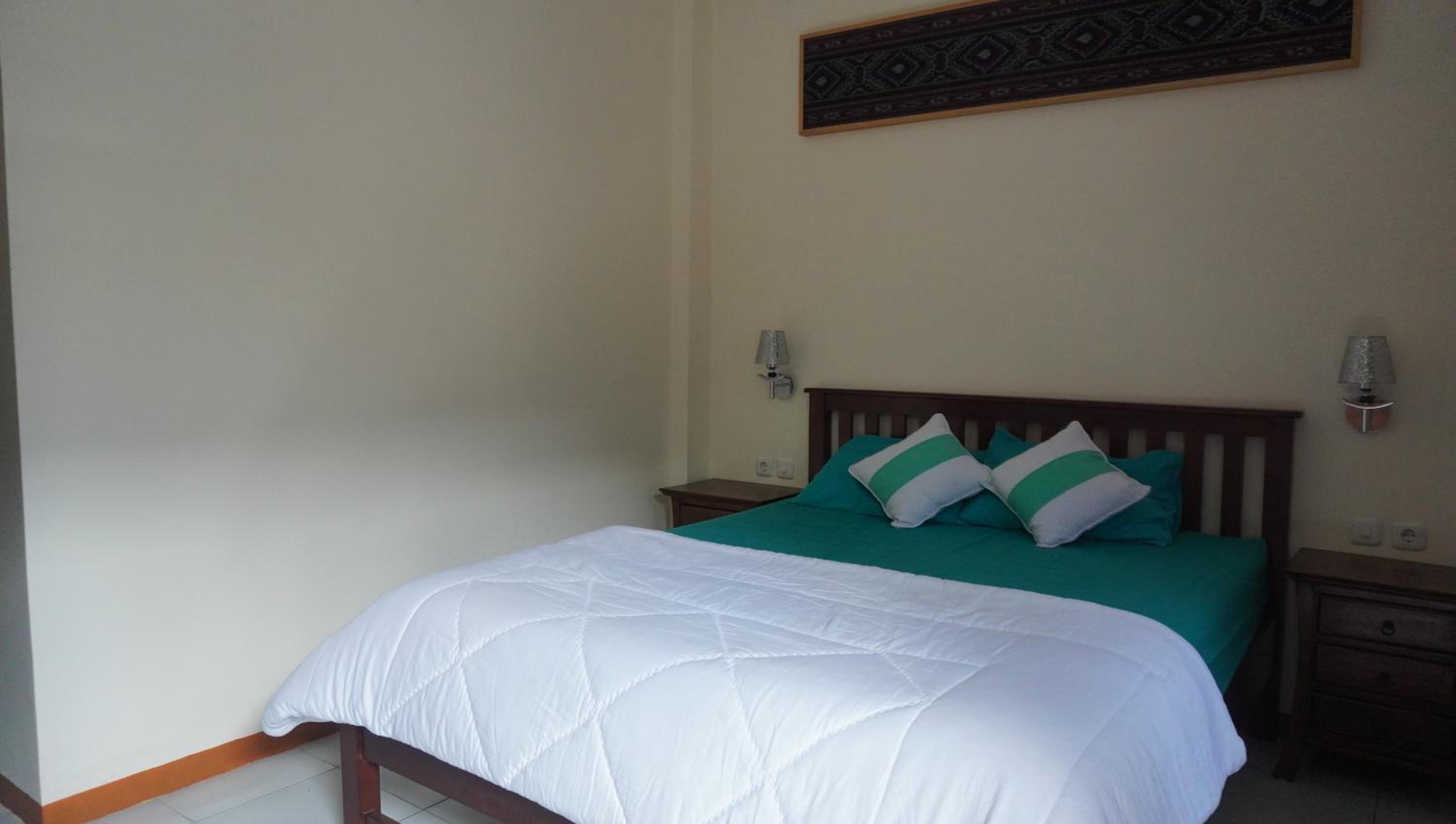 Deluxe King Room - Photo 4