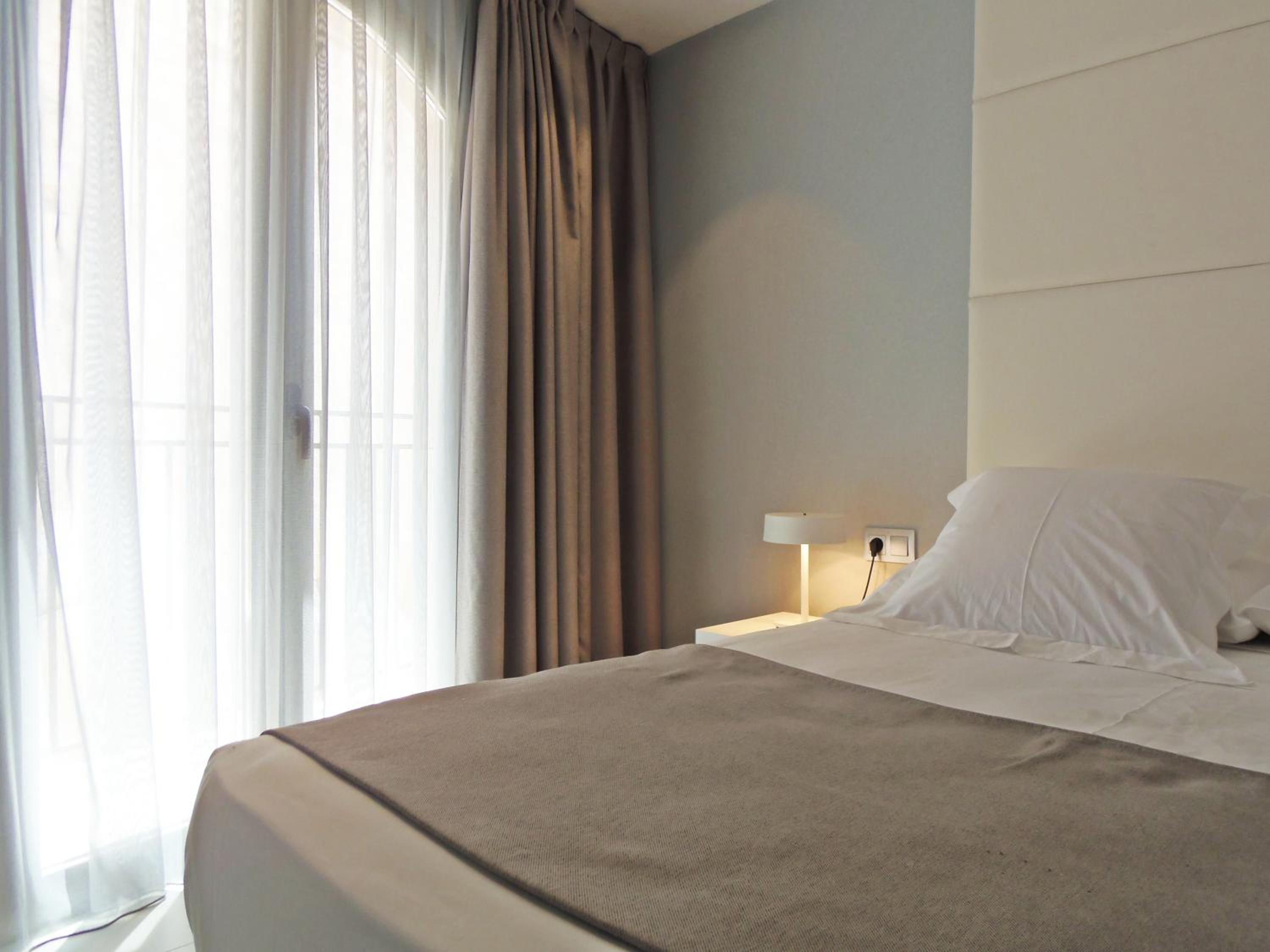 Double Room with Castle View - Photo 6