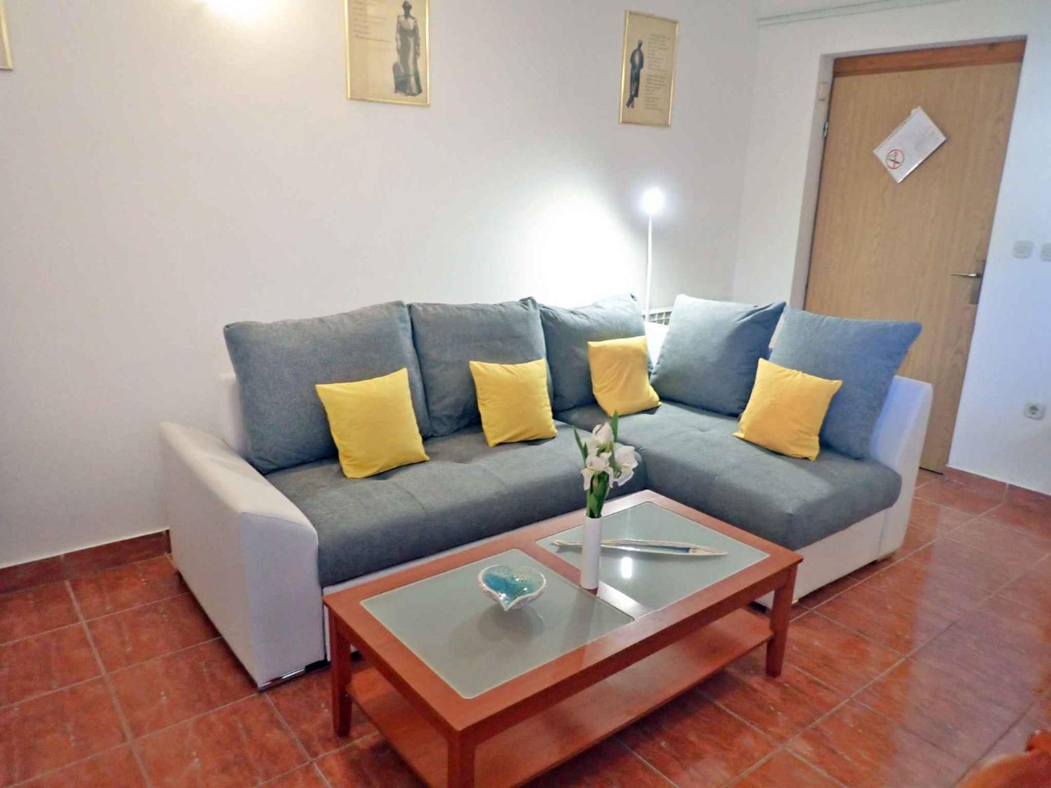 Apartment photo 1