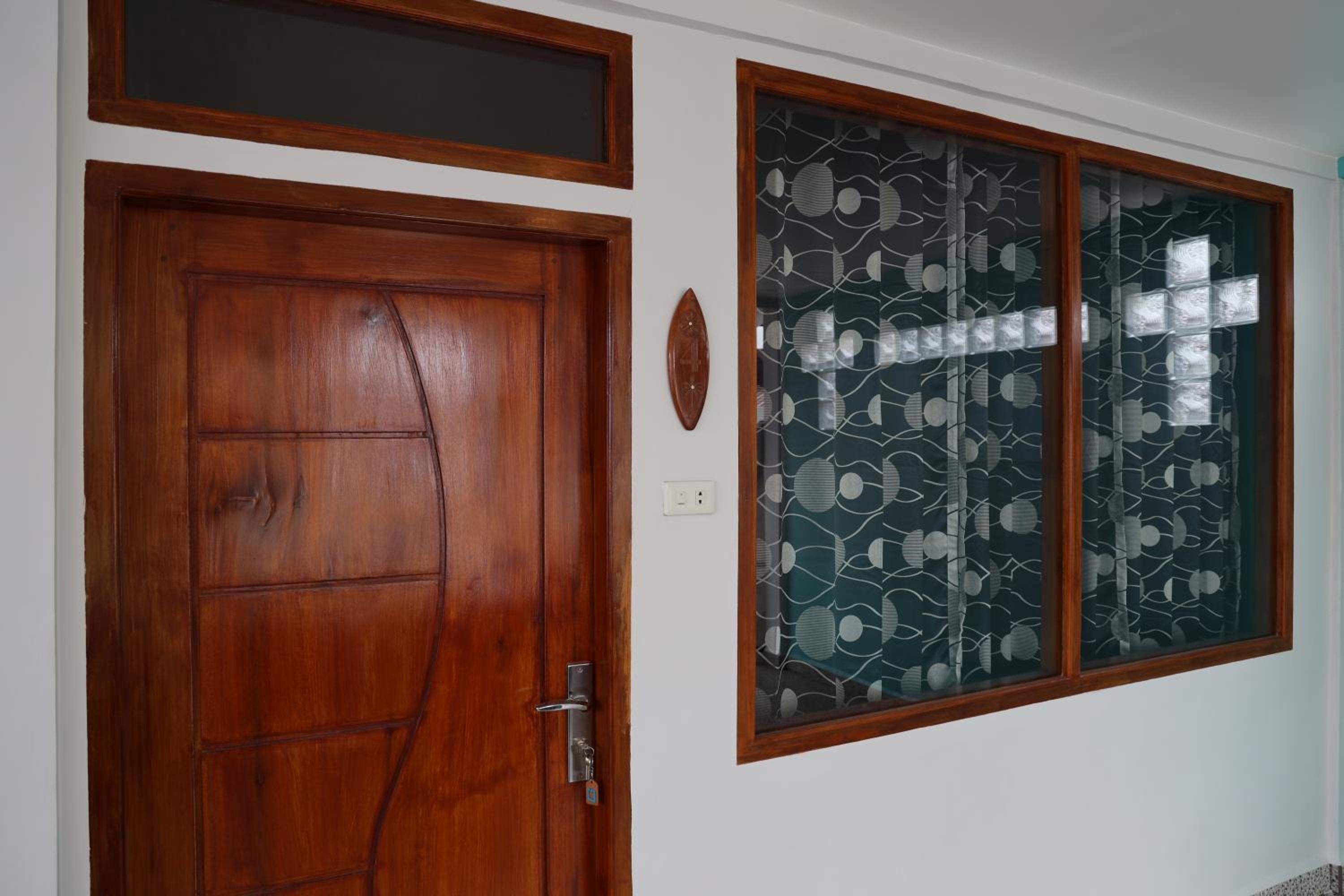 Standard Double or Twin Room with Balcony - Photo 3