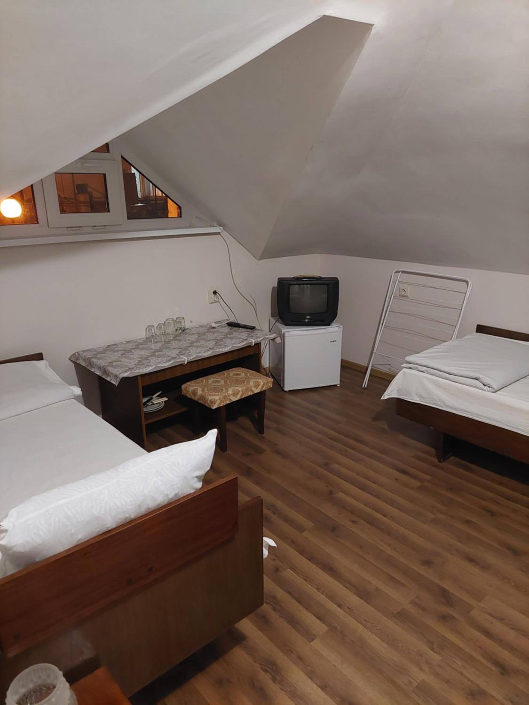 Twin Room photo 1