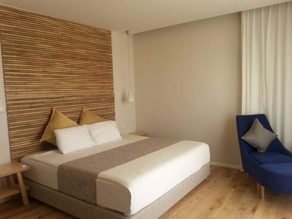 Honeymoon Suite photo 1