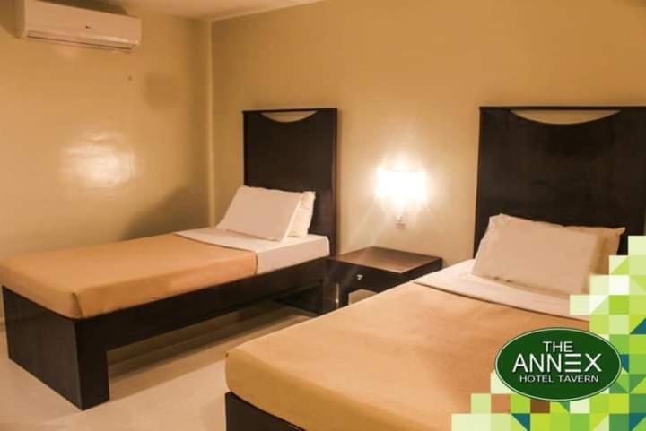Standard Twin Room - Photo 1