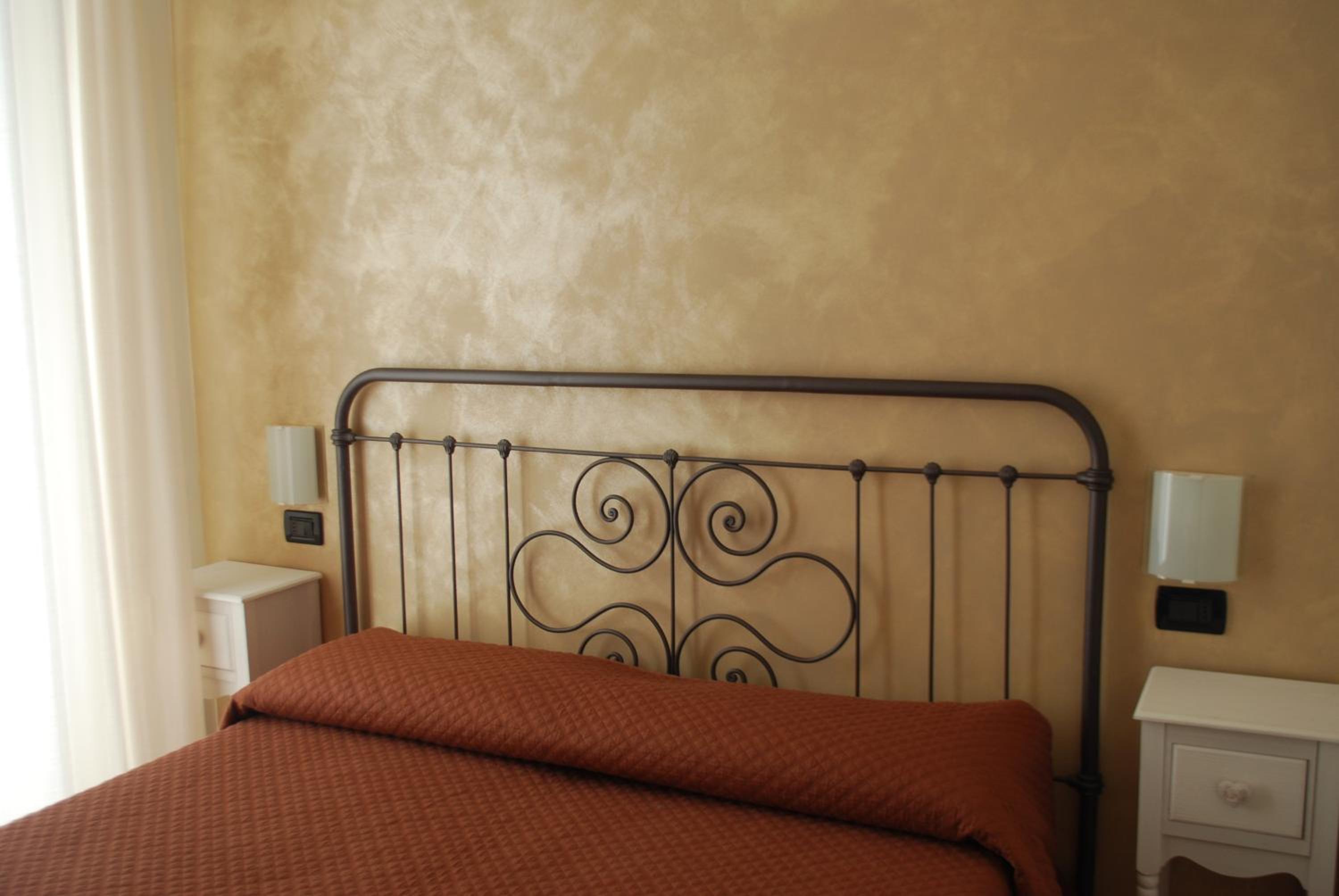 Double or Twin Room photo 1