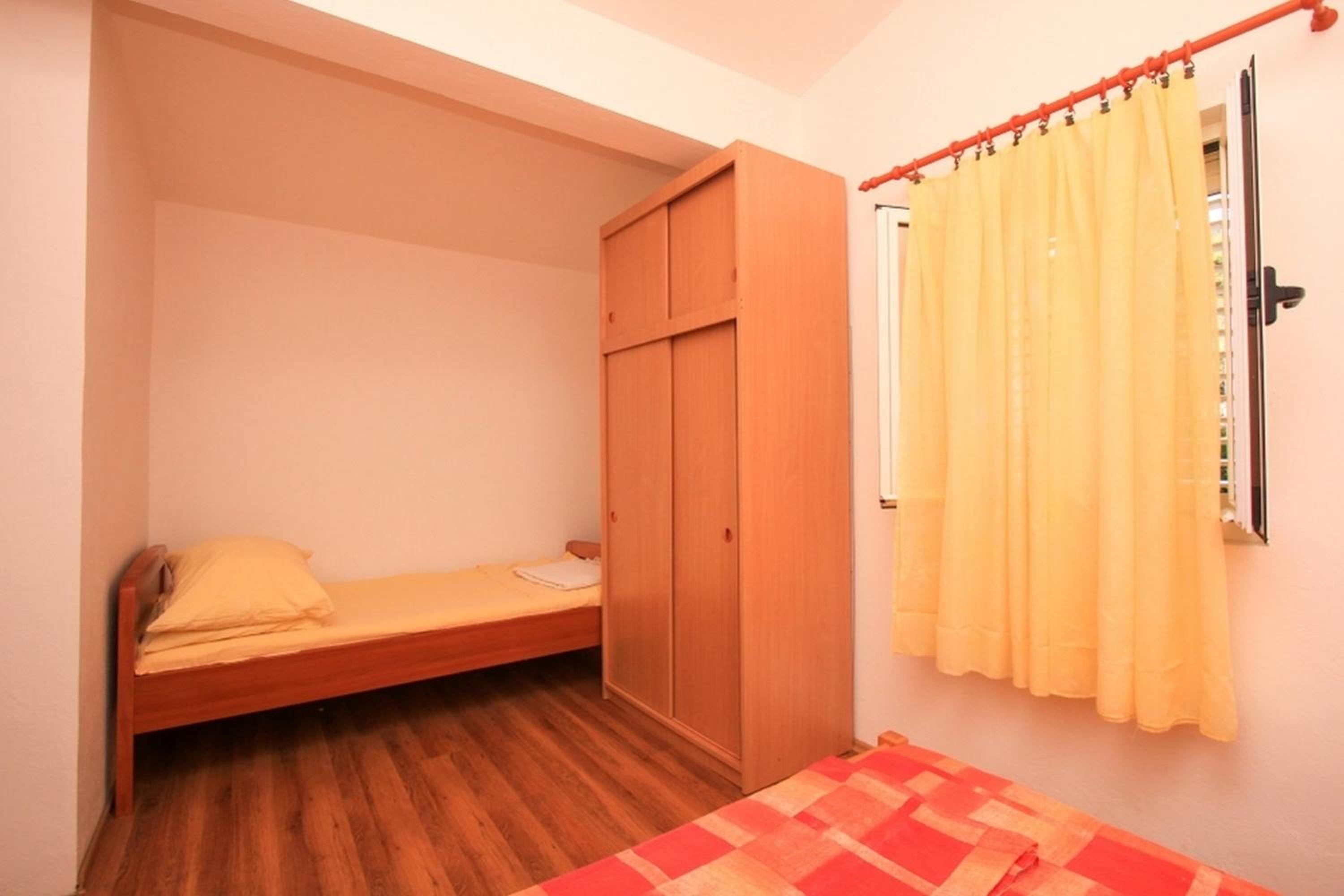One-Bedroom Apartment with Sea View photo 3
