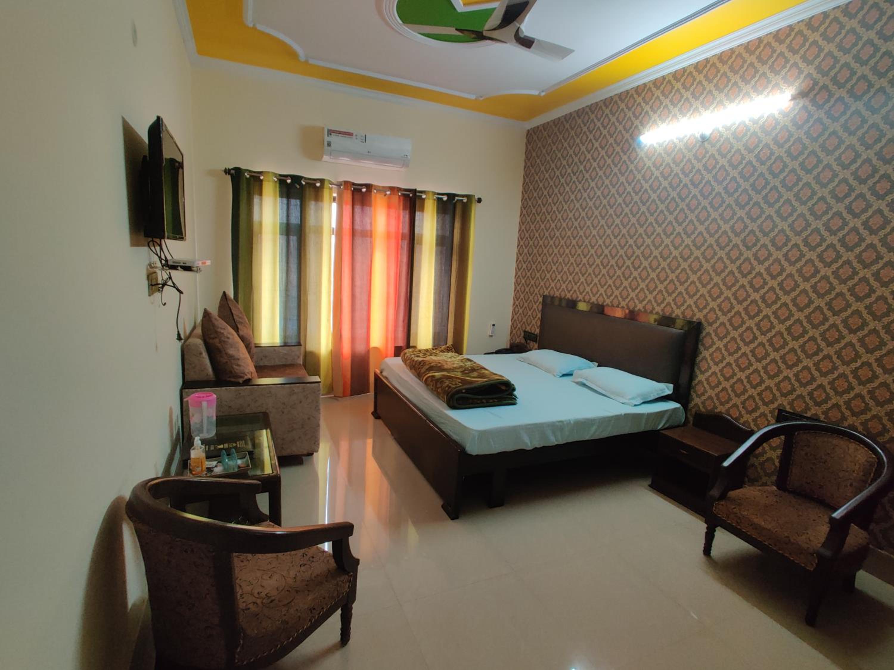Executive Suite