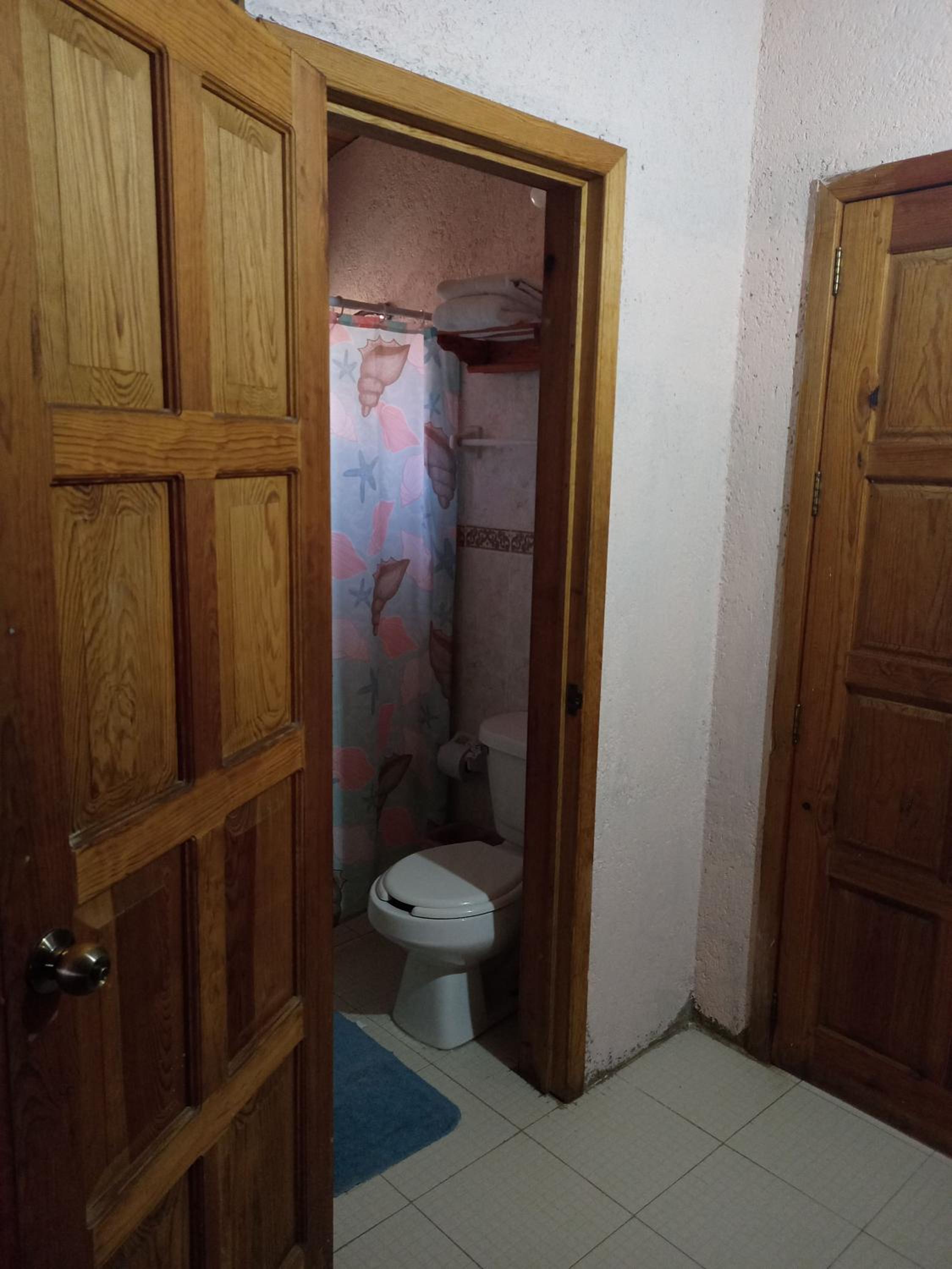 Triple Room with Balcony - Photo 31