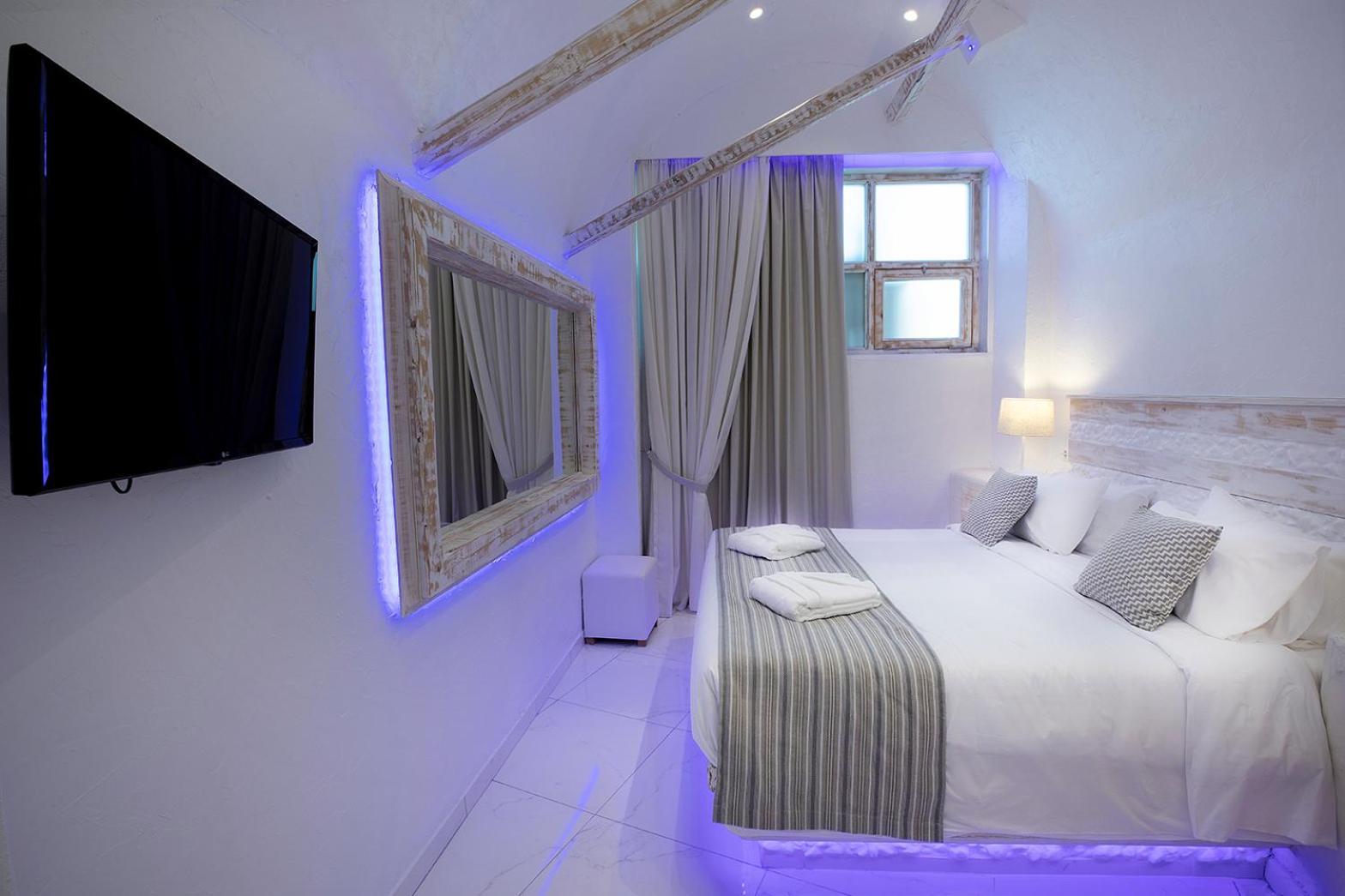 Double or Twin Room photo 3