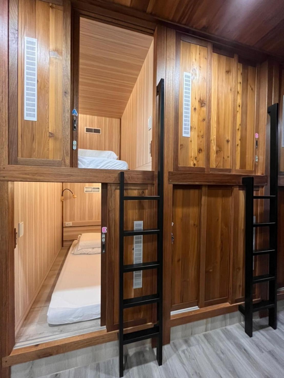 Bunk Bed in Mixed Dormitory Room - No Parking