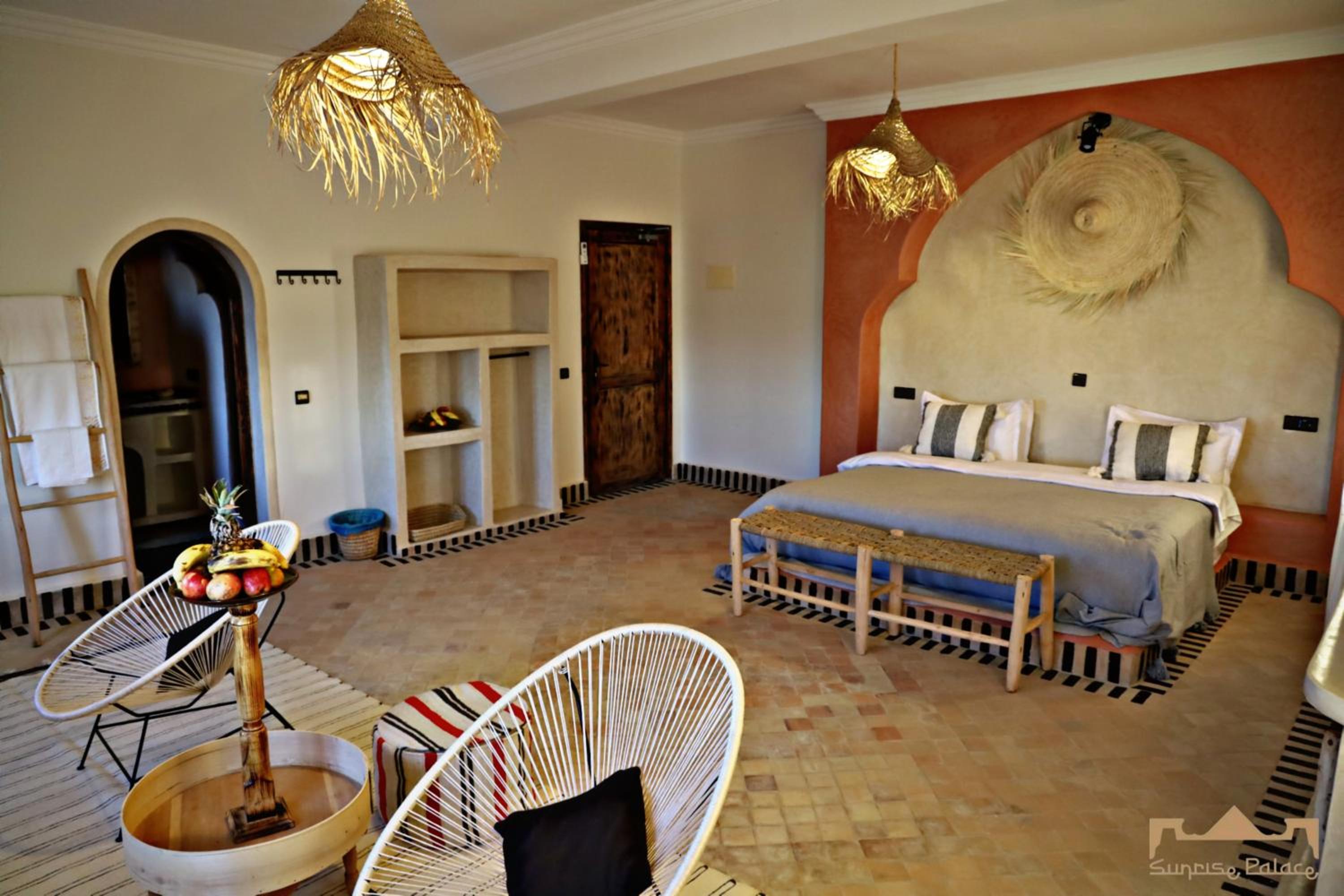 Deluxe Double or Twin Room - Photo 21