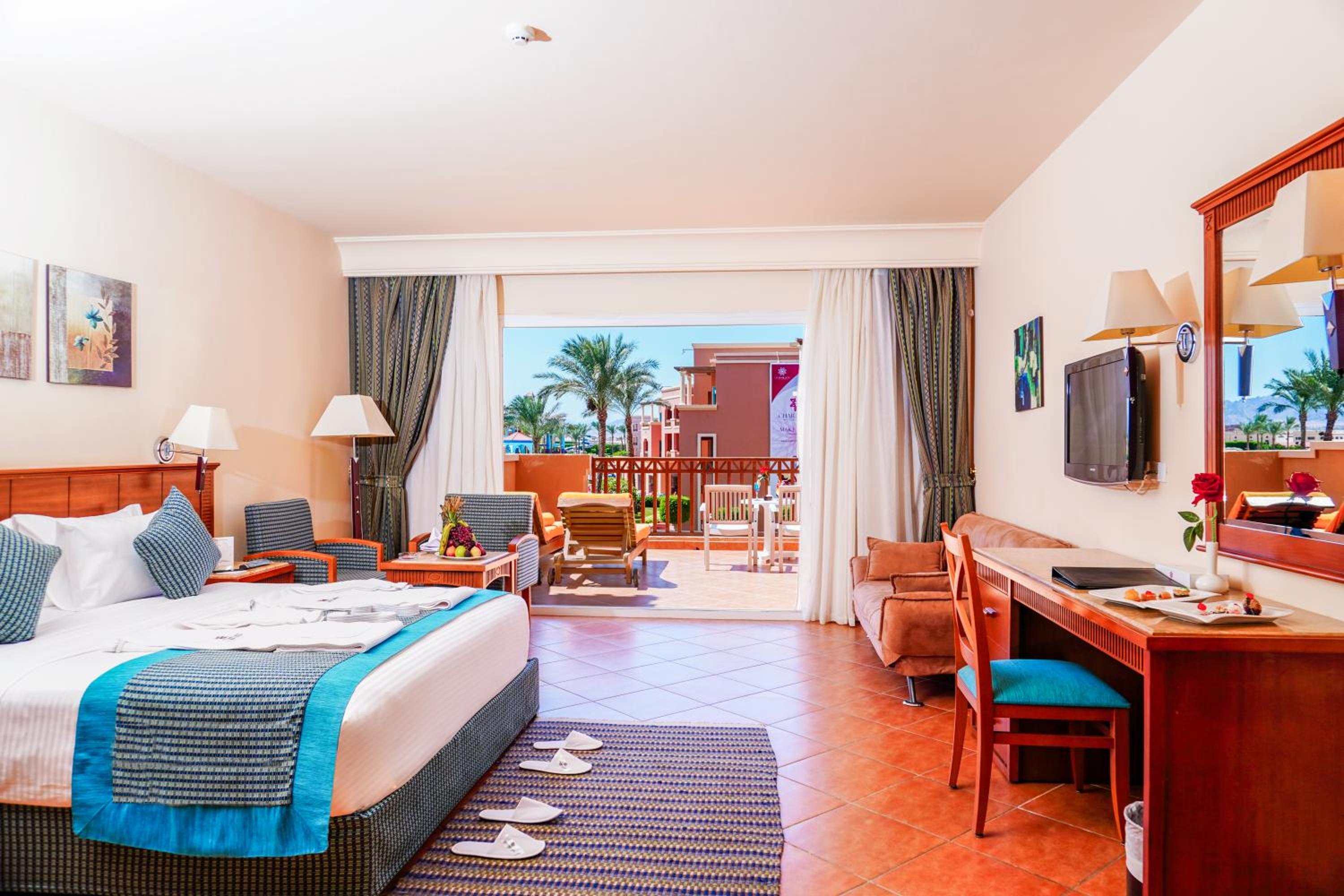 Standard Double or Twin Room - Photo 3