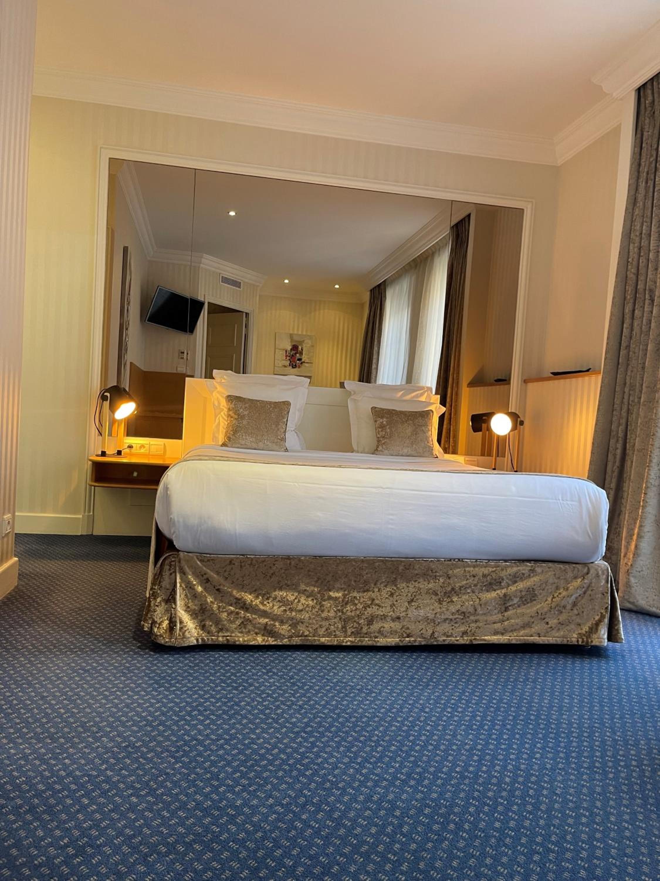 Excellence Twin/Double Room - Photo 11