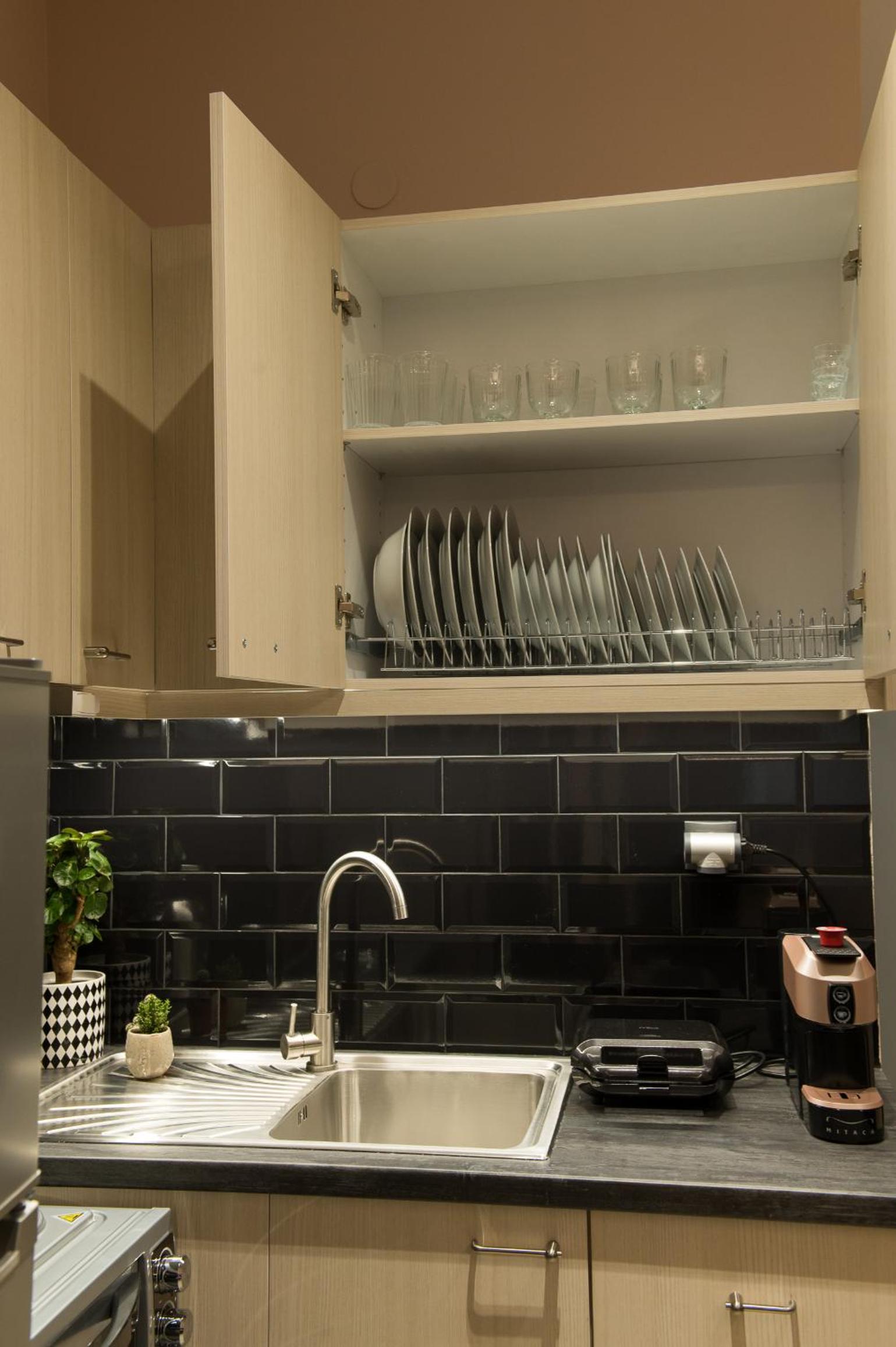One-Bedroom Apartment - Photo 36