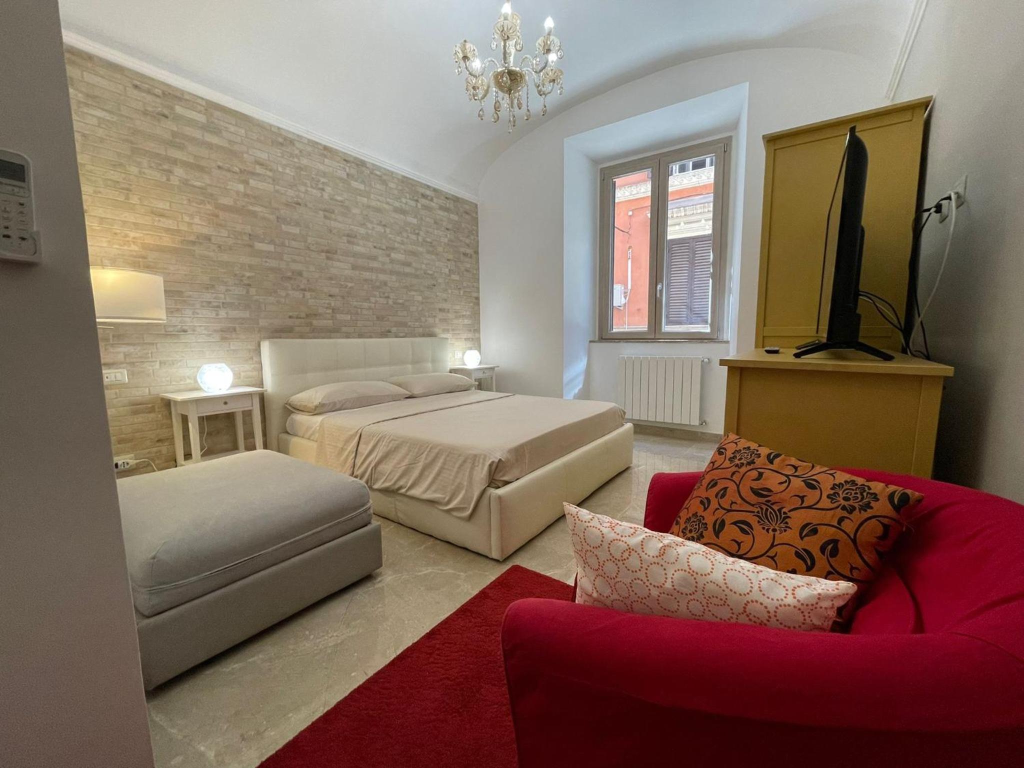 Three-Bedroom Apartment photo 1