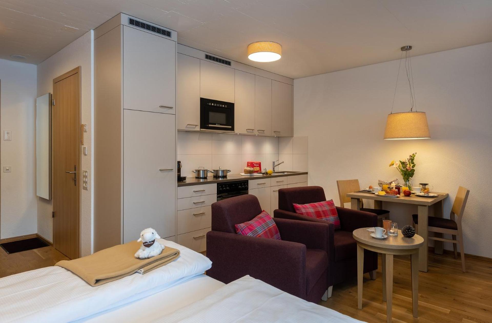Suite (2 Adults) photo 2