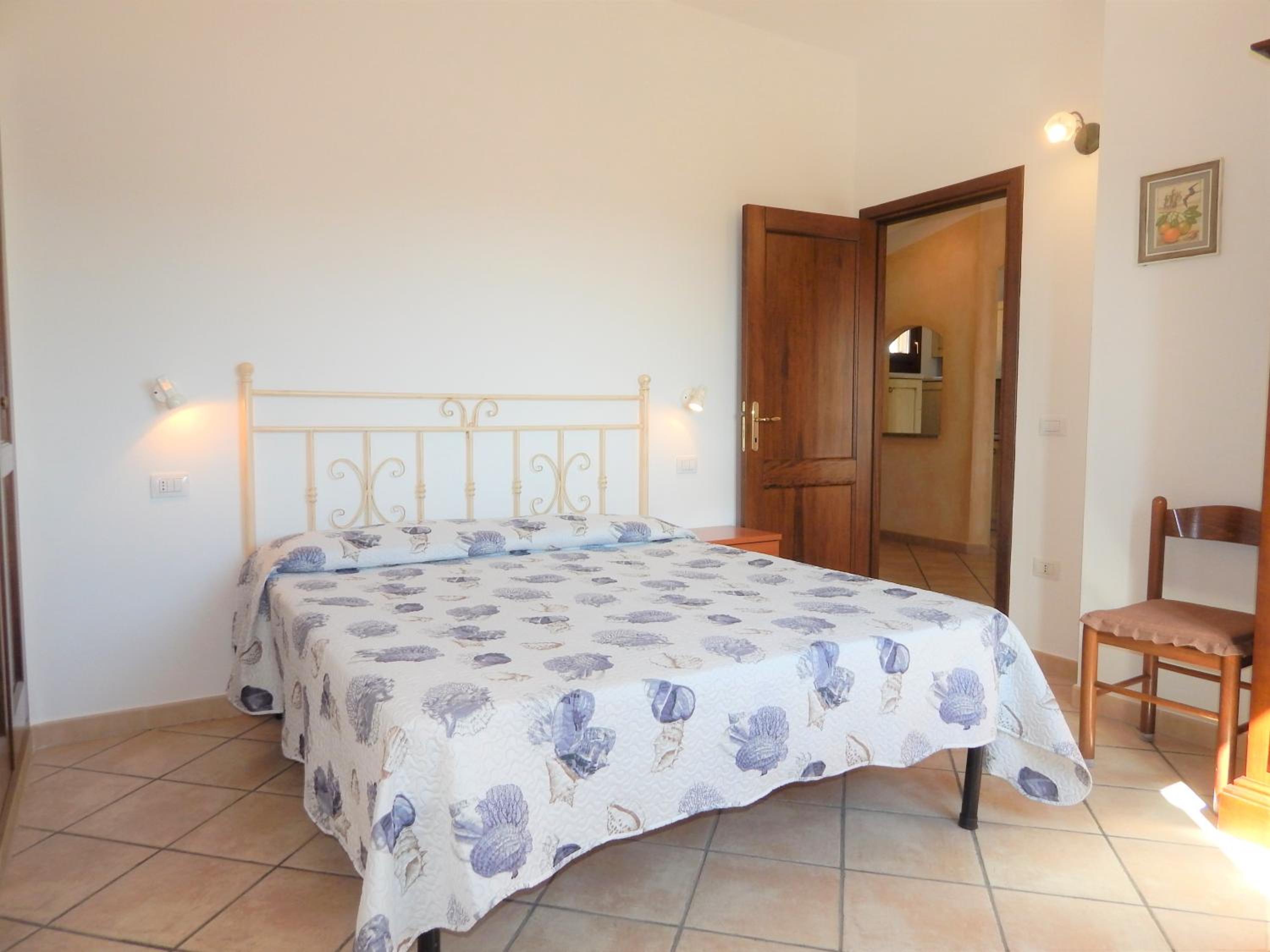 One- Bedroom Apartment with Terrace photo 3