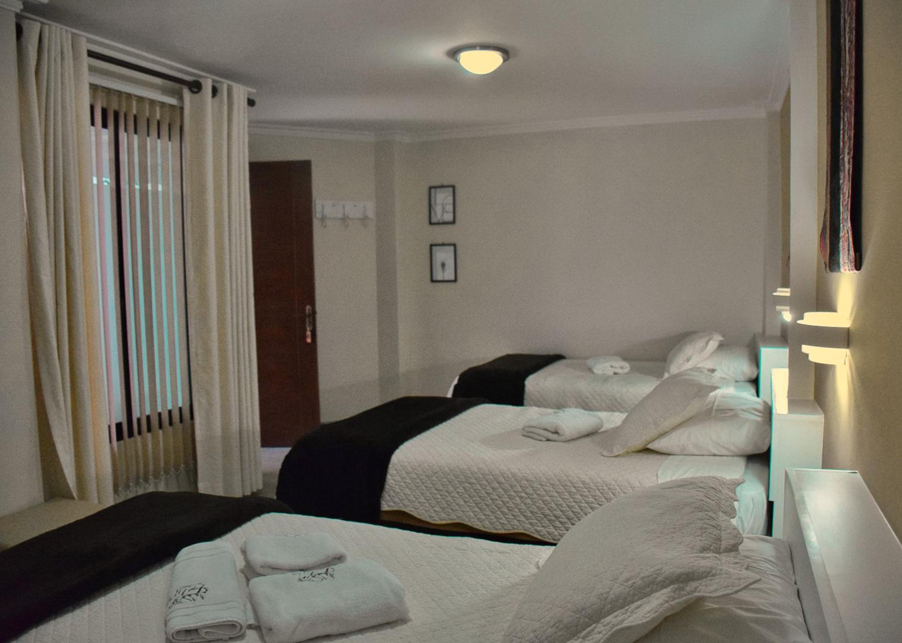 Basic Triple Room photo 1