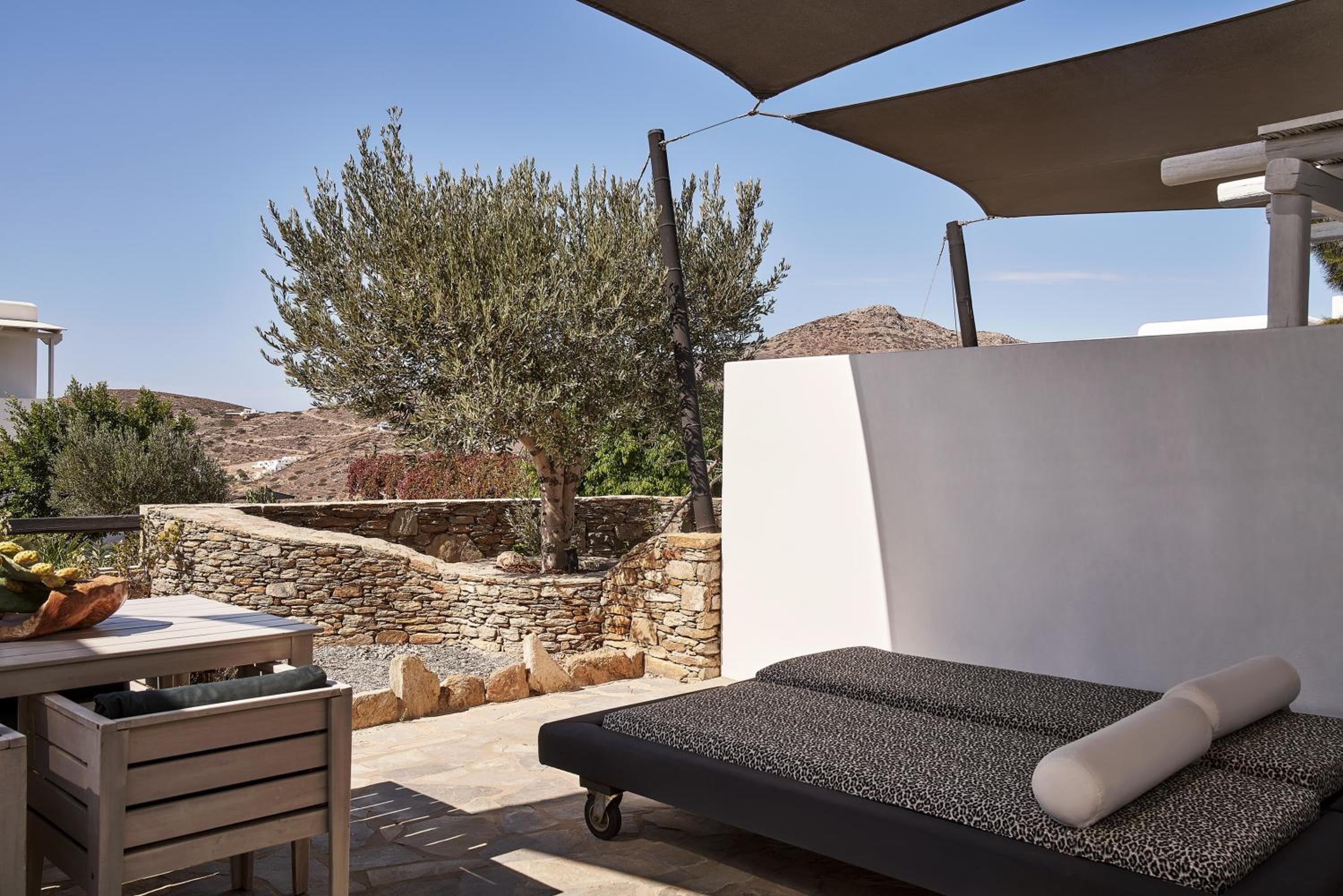 Loft Suite With Sharing Pool - Photo 5