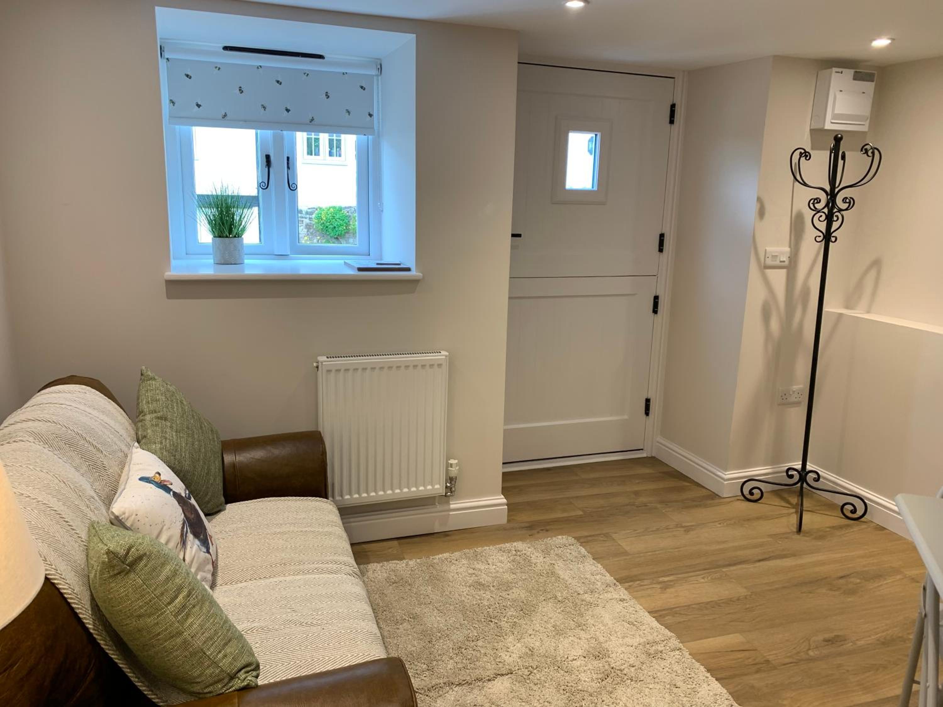 One-Bedroom House photo 1