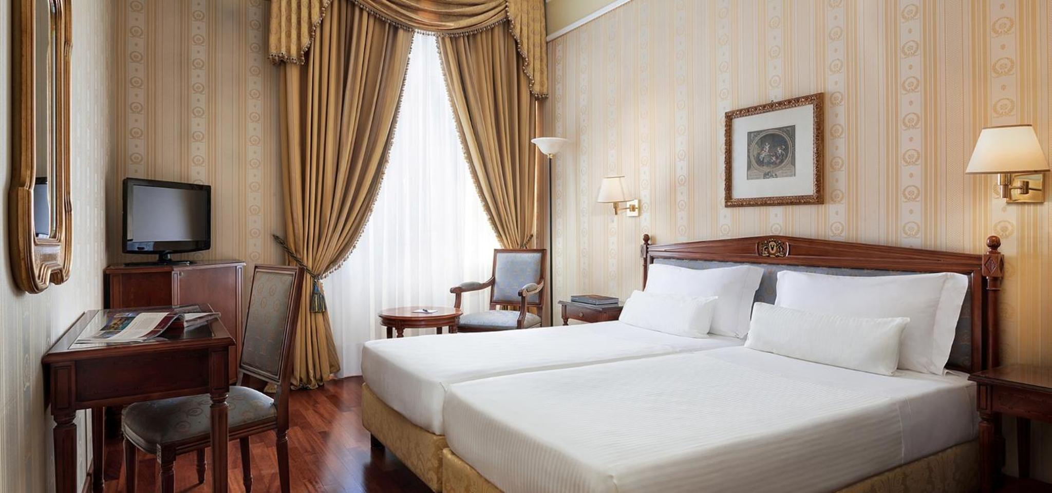 Double or Twin Room with Extra Bed thumbnail 5