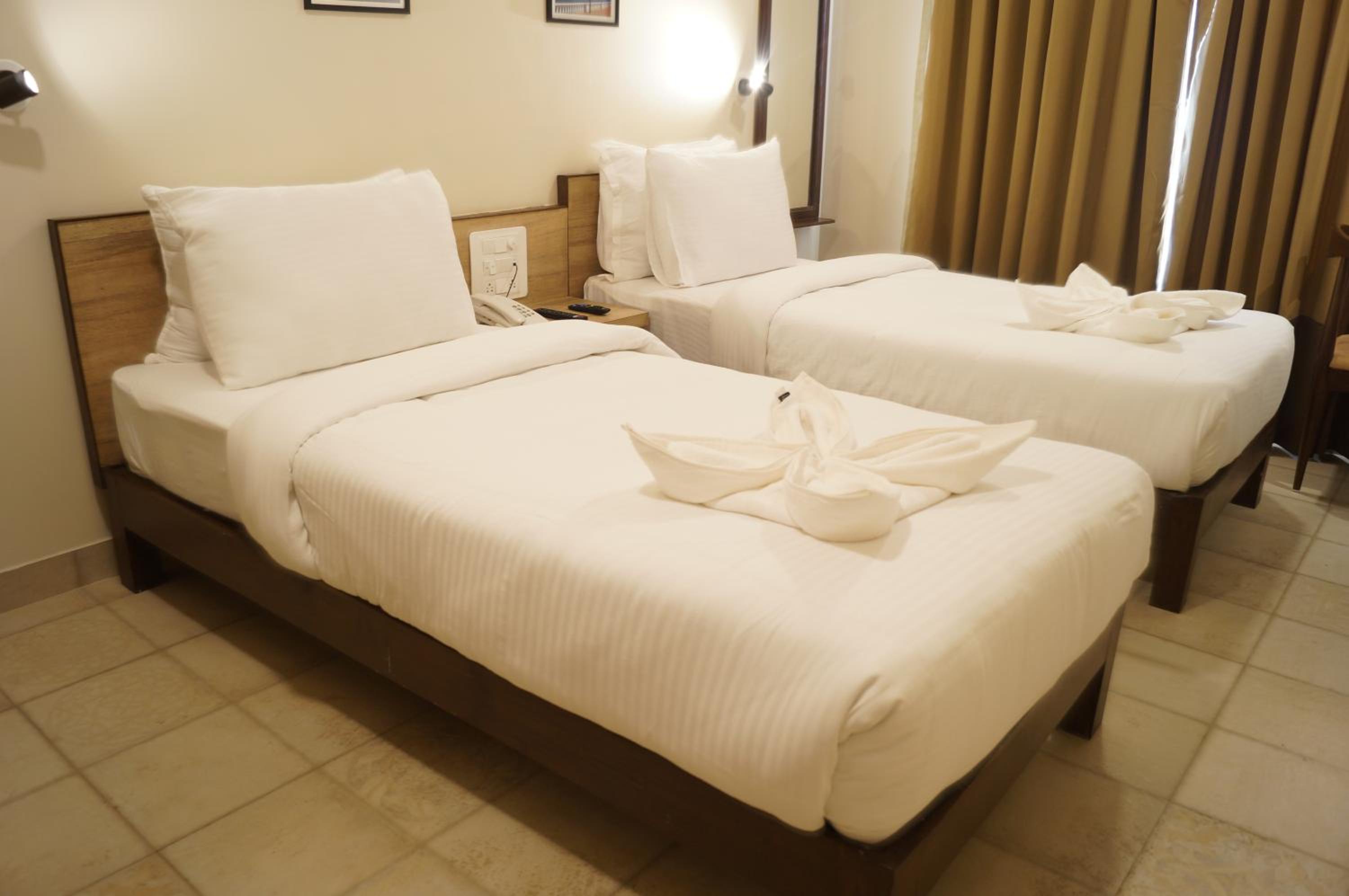 Deluxe Double or Twin Room - Photo 1
