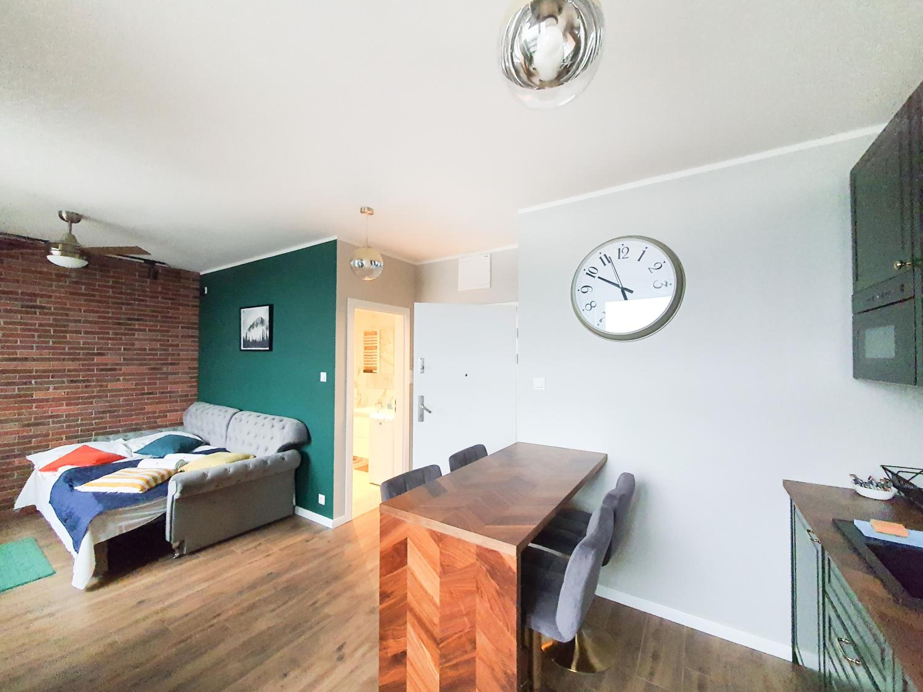 Studio Apartment - Photo 43
