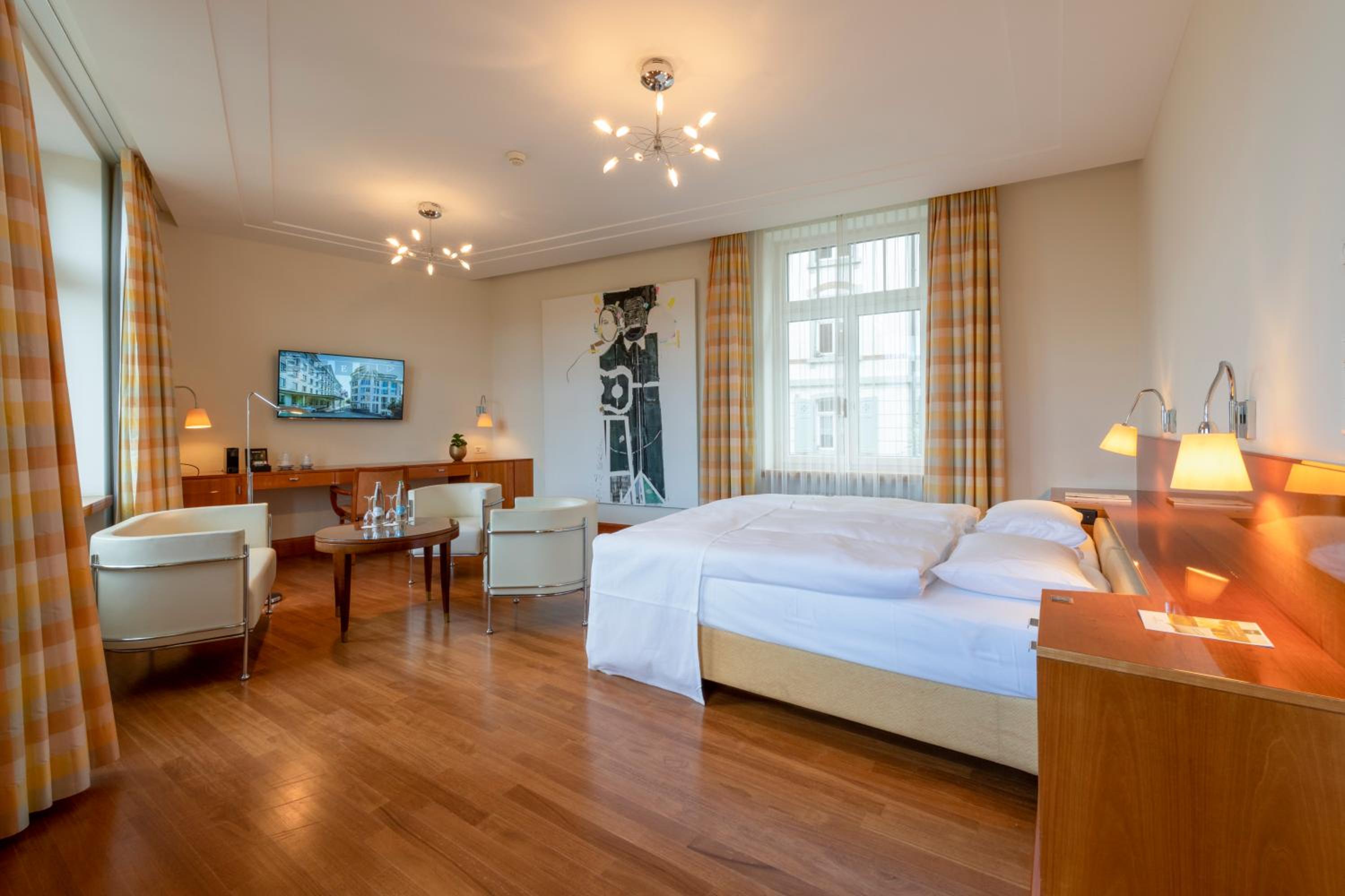 Junior Suite - Photo 1