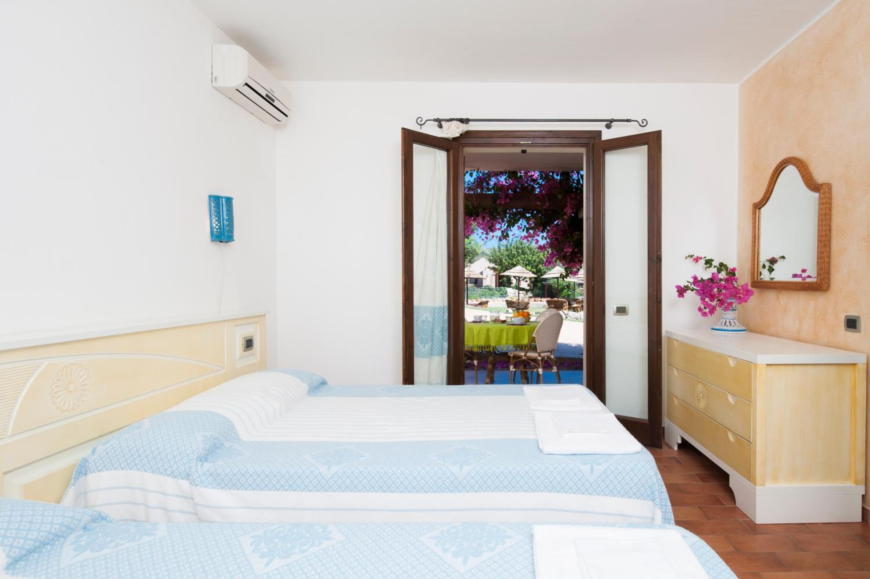 One-Bedroom Apartment (6 Adults)