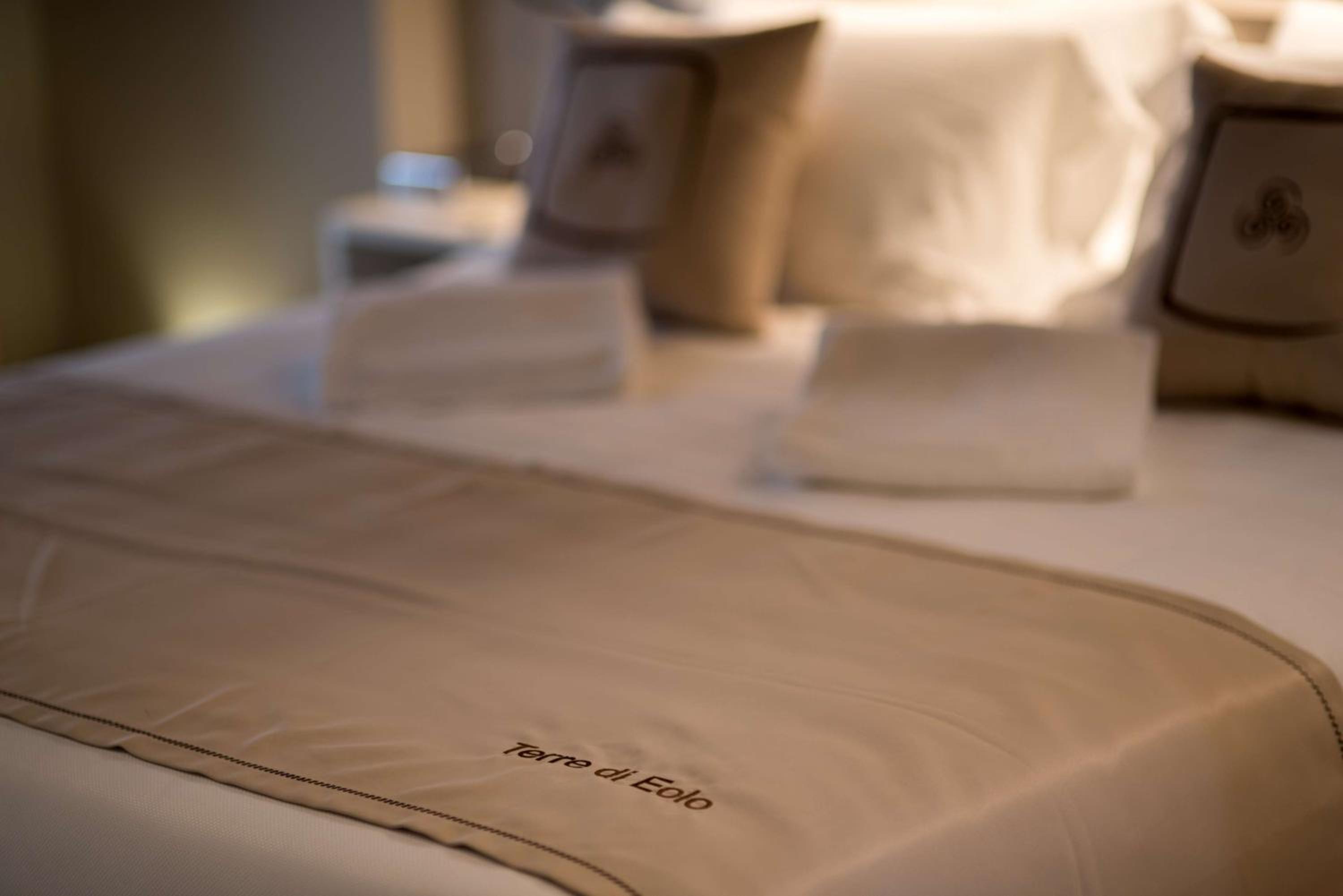Comfort Queen Room - Photo 8